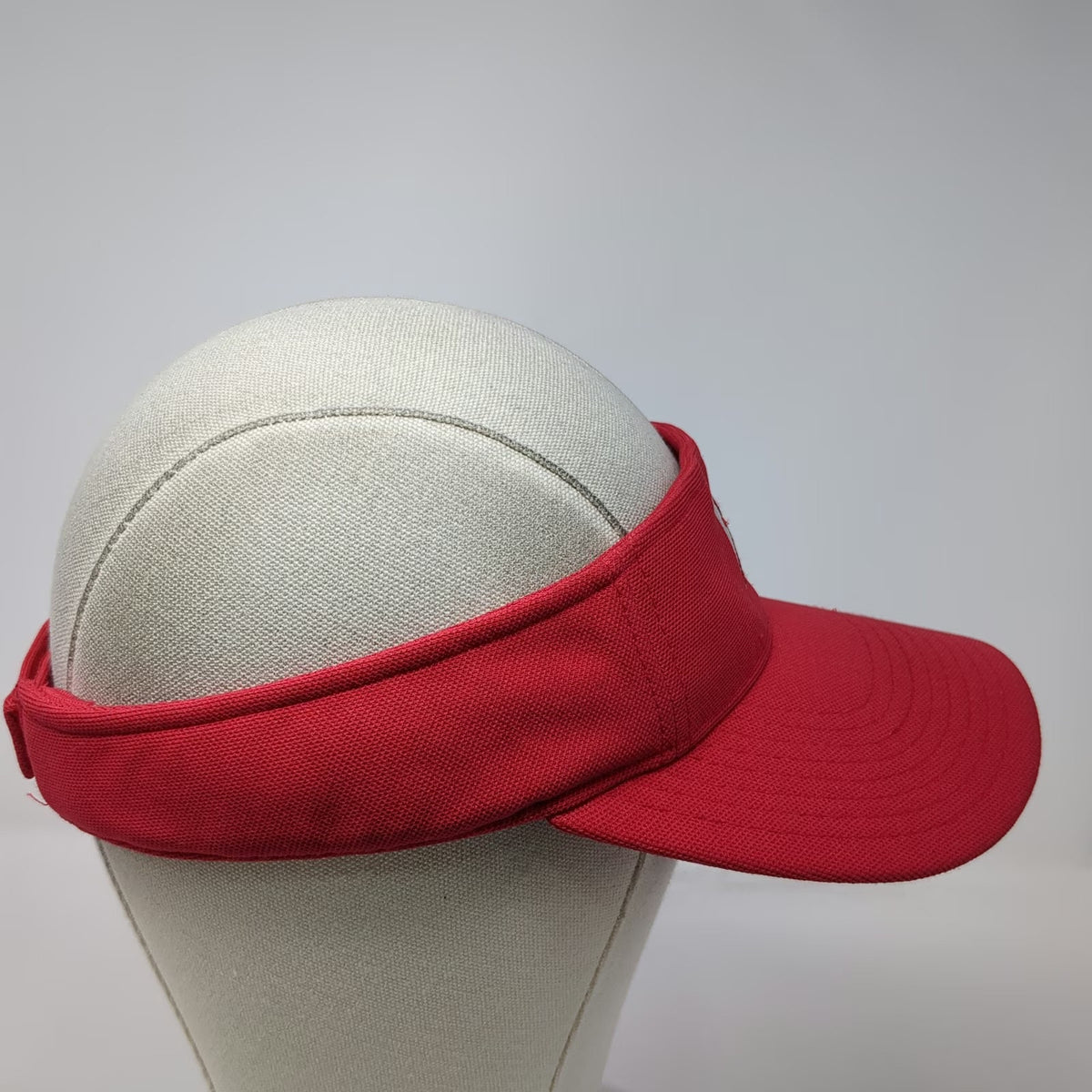 Chick-fil-A Visor Hat Red One Size Adjustable Strapback Logo Restaurant Uniform