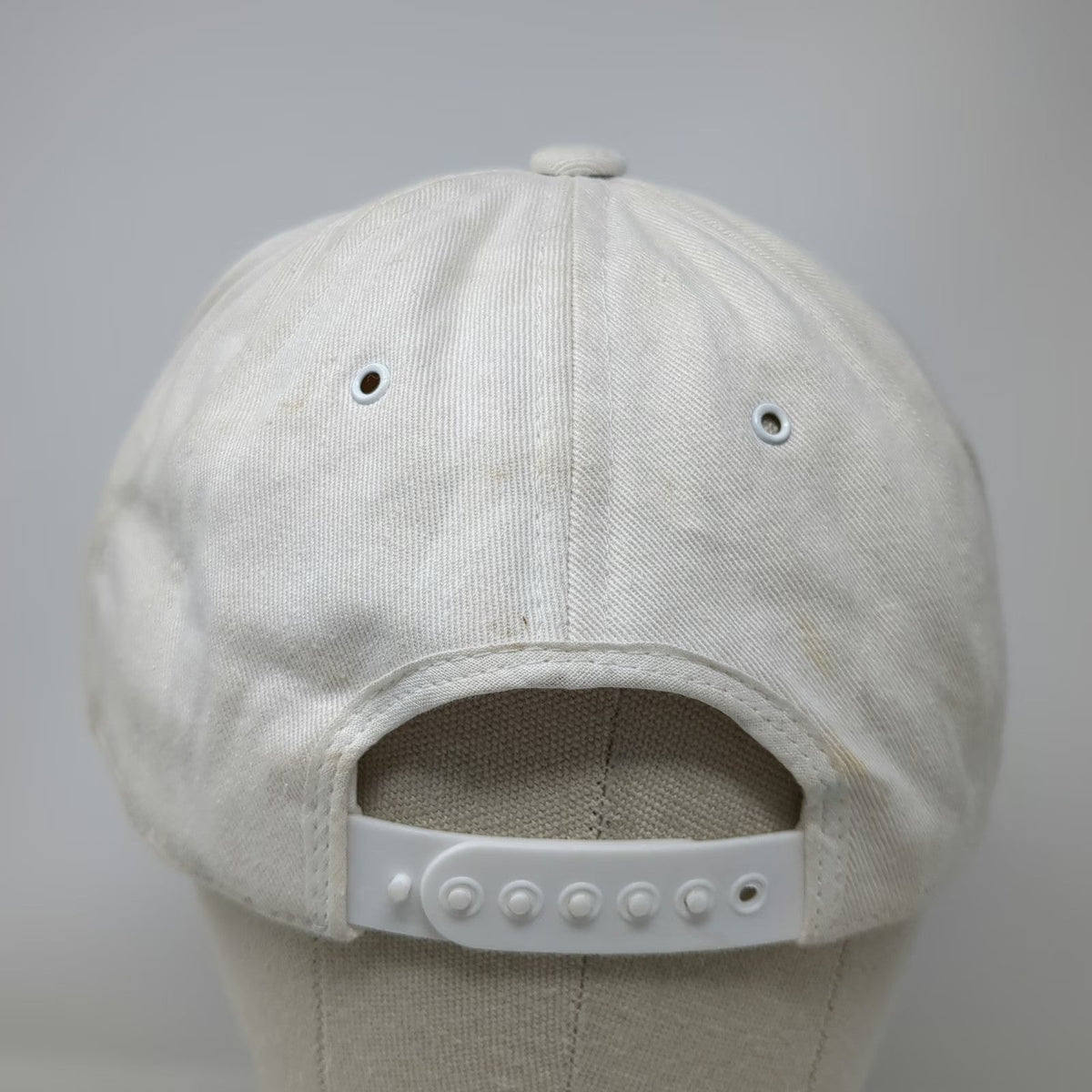 Richards & Thirkell Snapback Hat White One Size Made in England Dalmahoy Golf