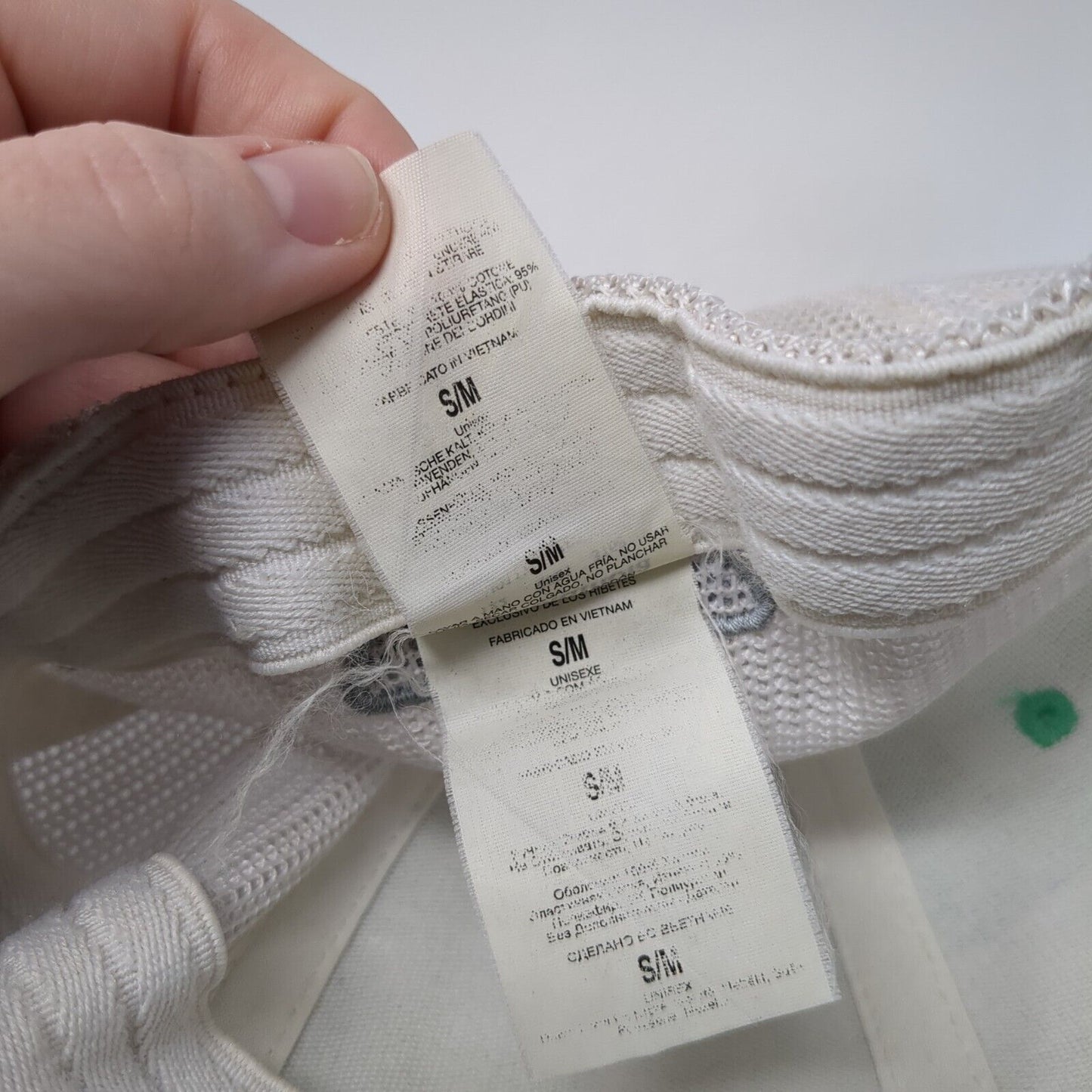 Columbia Fish Flag Fitted Trucker Hat Green S/M Lightweight Mesh Back 6 Panel