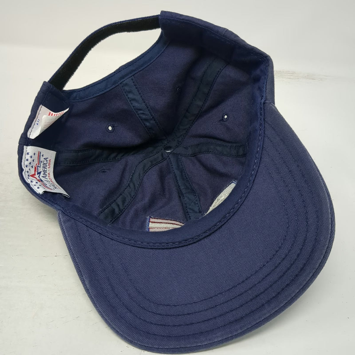 Mall of America Baseball Cap Blue One Size Strapback Minnesota USA Flag Hat