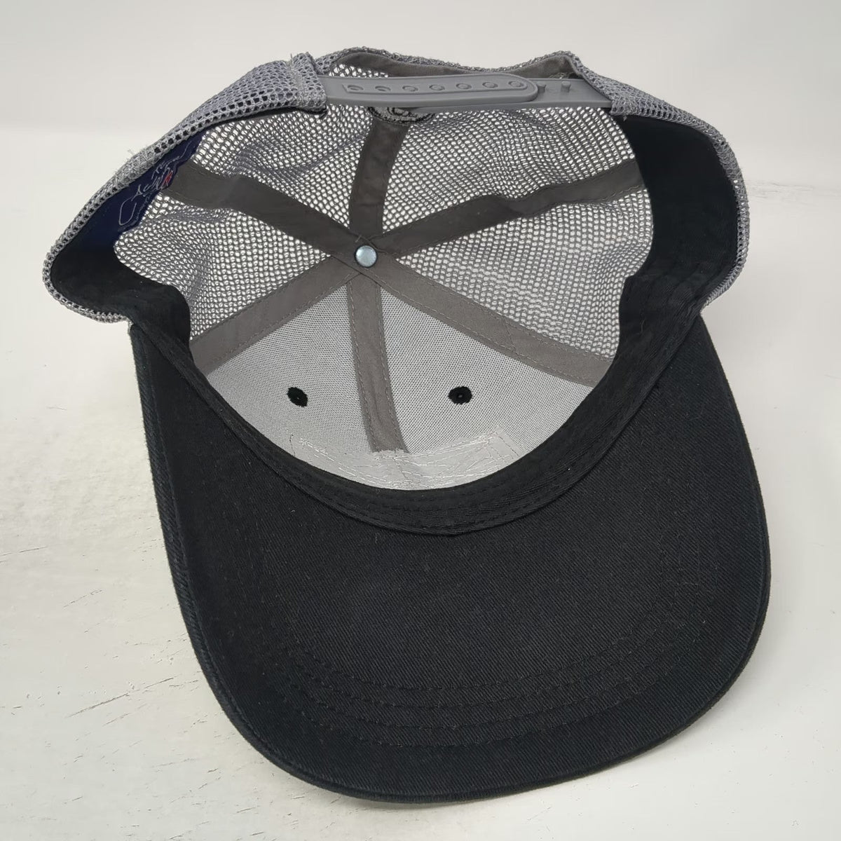 Signature 7 Series Garth Brooks Stadium Tour Trucker Hat Black OS Mesh Snapback