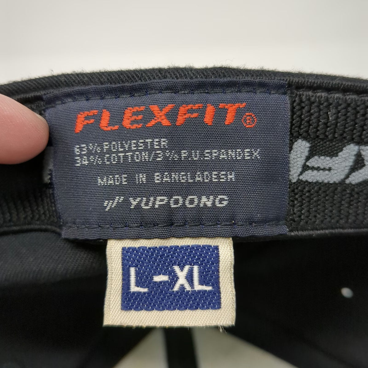 Flexfit Baseball Cap Black XL Hillsboro Bar & Grill Patch Mountain Fitted Hat