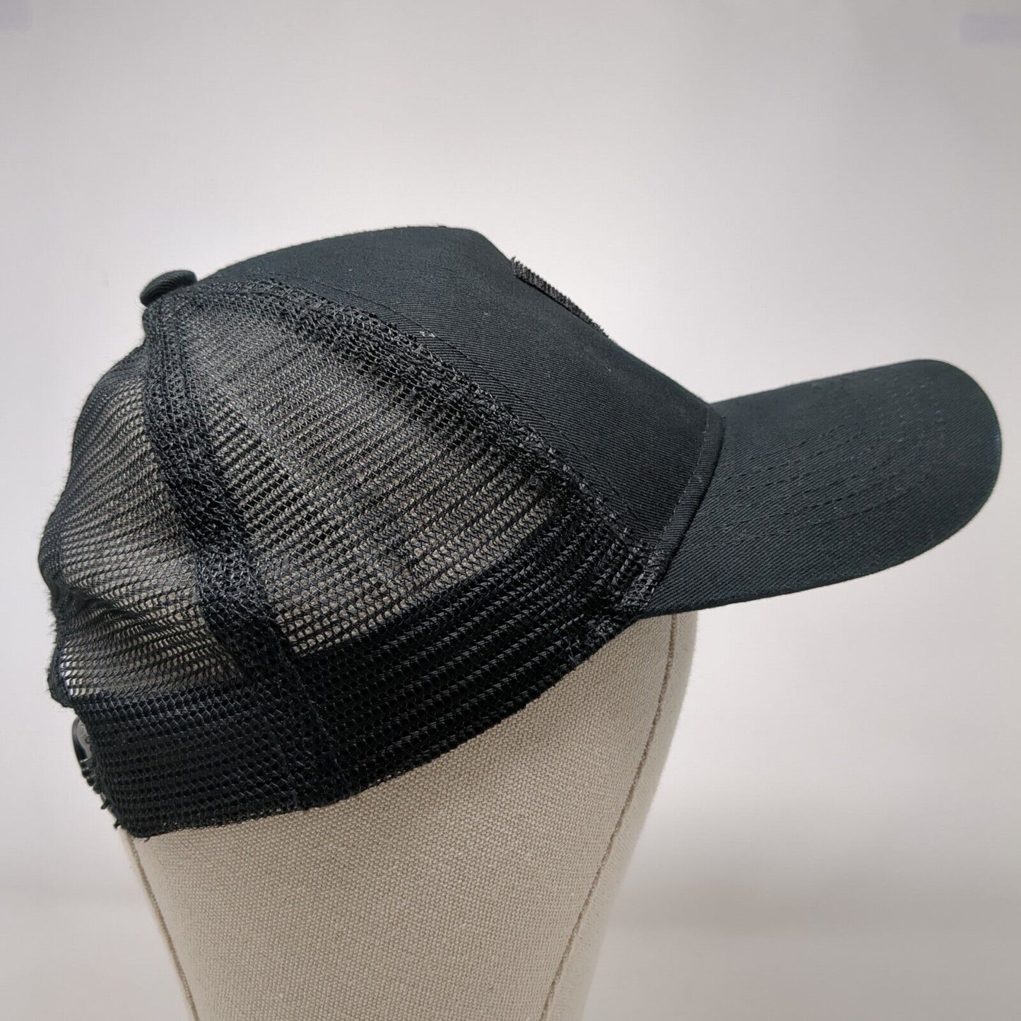Top Golf Snapback Trucker Hat Black OSFA Adjustable Embroidered Mesh Back