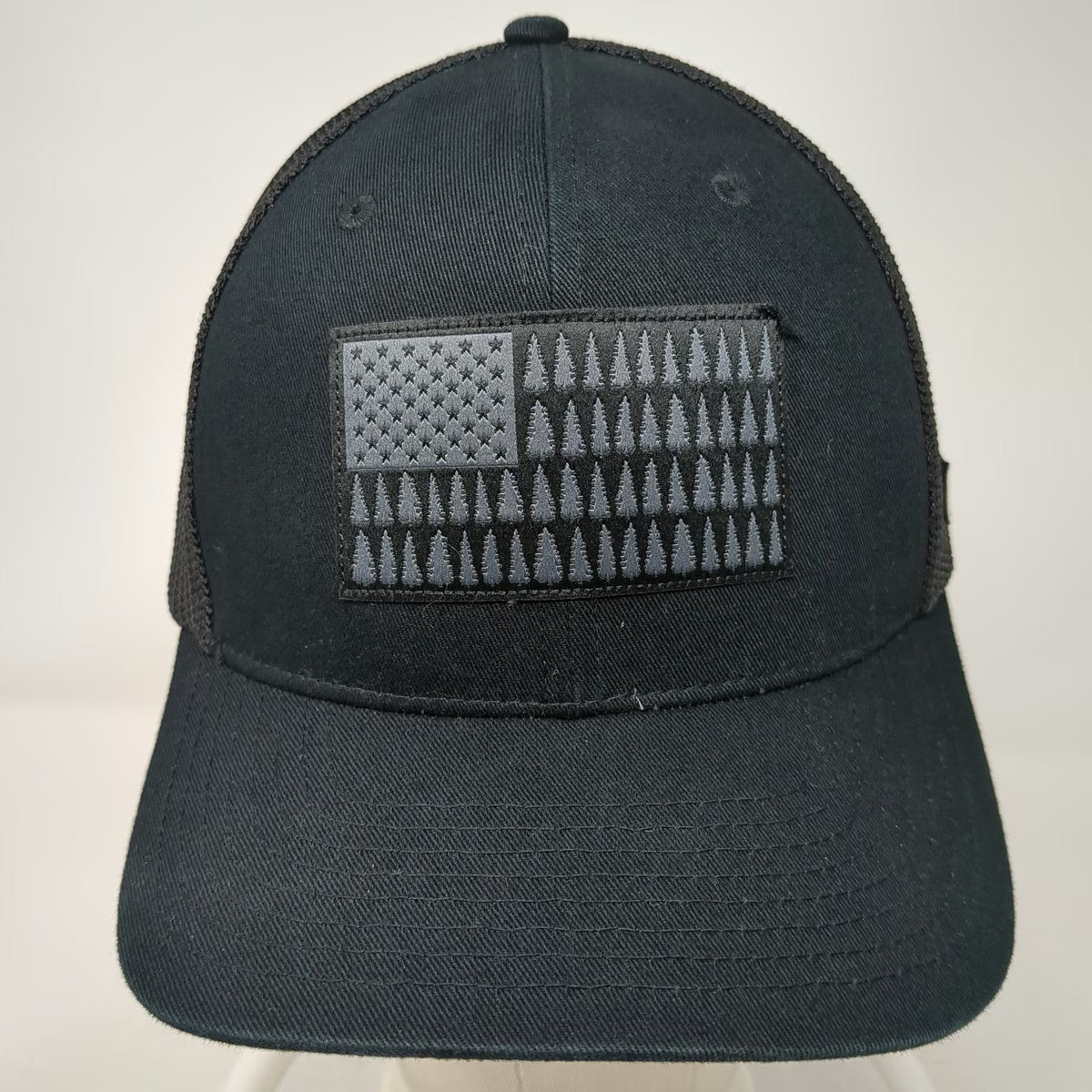 Columbia Baseball Cap Black XL Tree Flag Patch Mesh Back Flexfit Outdoor Hat