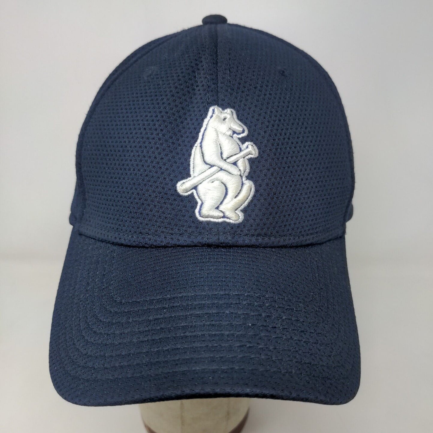 New Era Cooperstown Collection Men's Fitted Hat Blue M-L Embroidered Cubs Logo