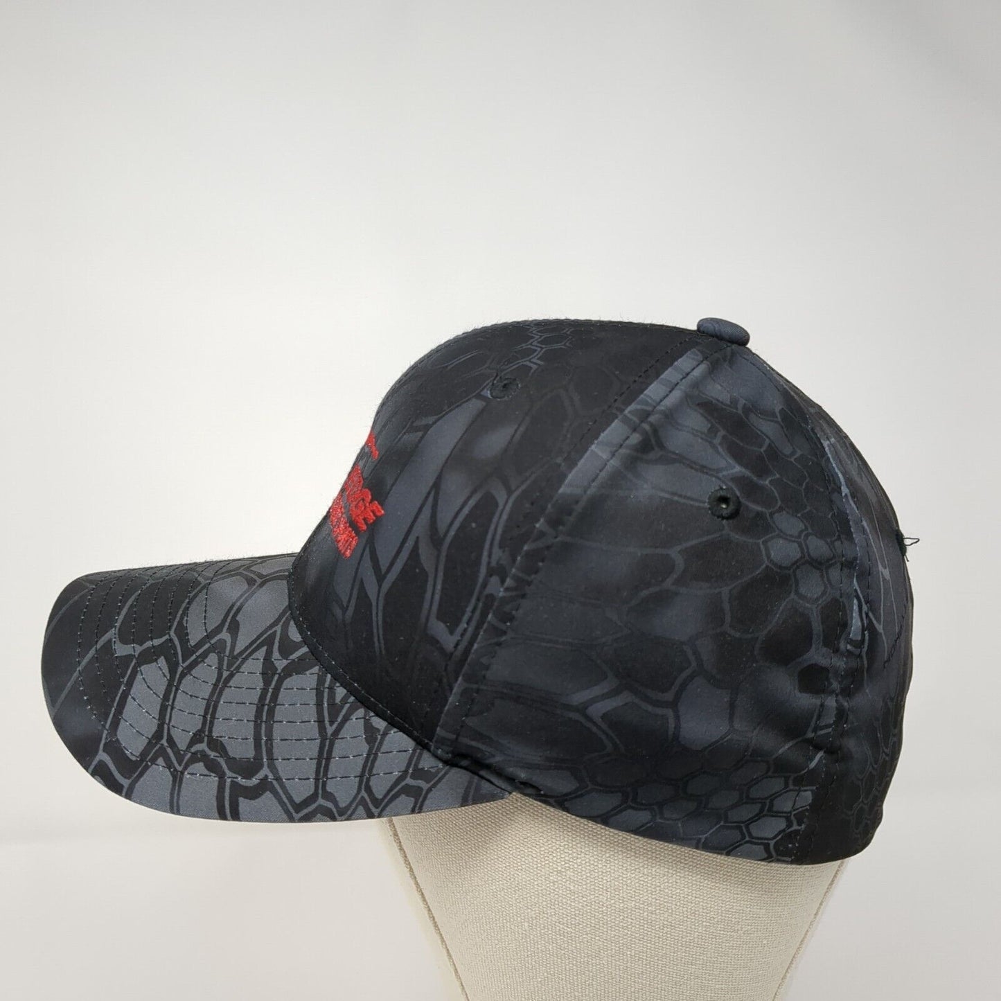 Edge Performance Sports Fitted Hat Camo S-M Embroidered Flexfit Yupoong