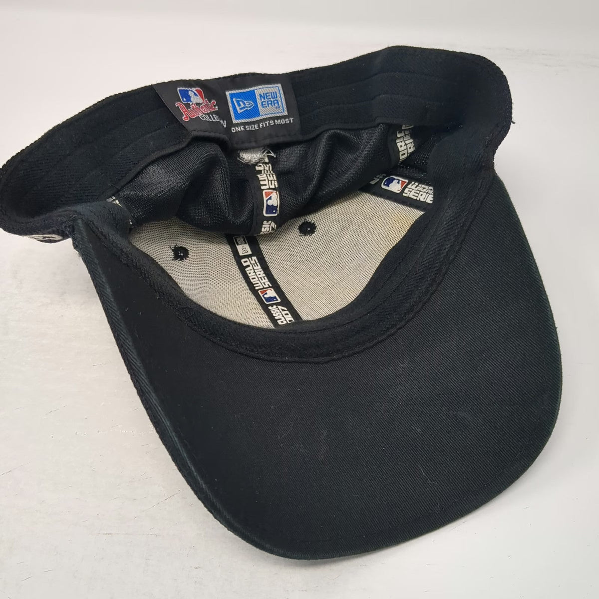 New Era Boston Red Sox MLB Black Baseball Cap One Size 2007 World Series Champs