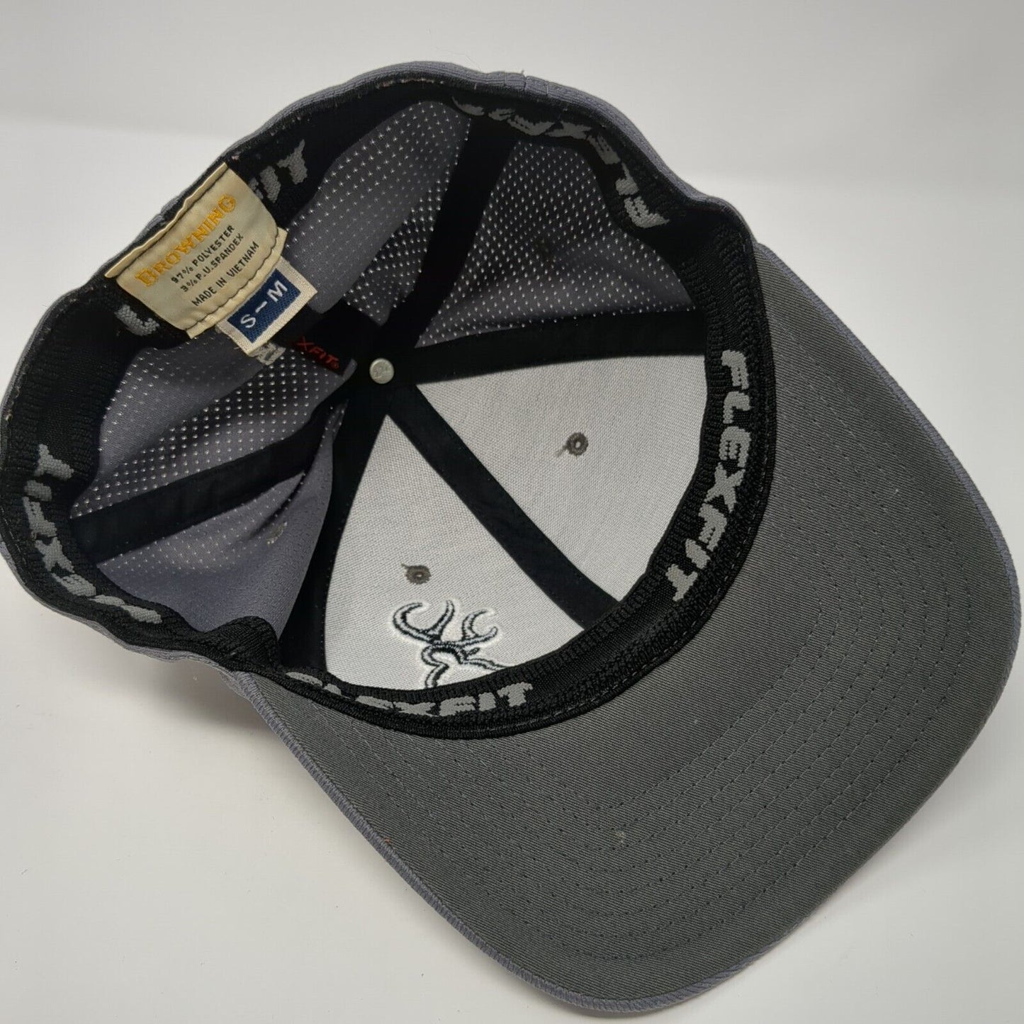 Browning Fitted Hat Gray S/M Flexfit Embroidered Vented Holes 6 Panel