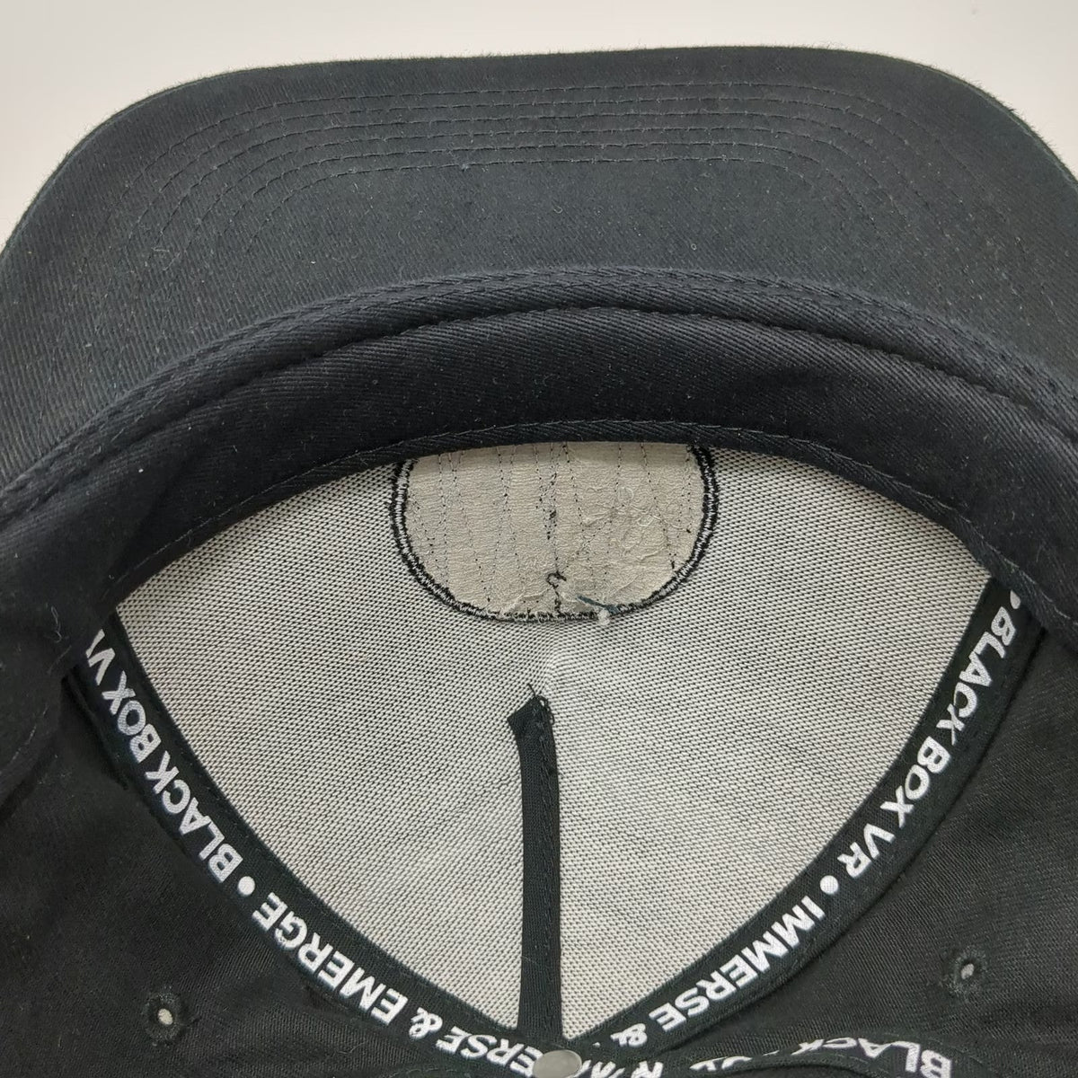 Black Box 5 Panel Black Hat One Size VR Fitness Experience Flat Brim Snapback
