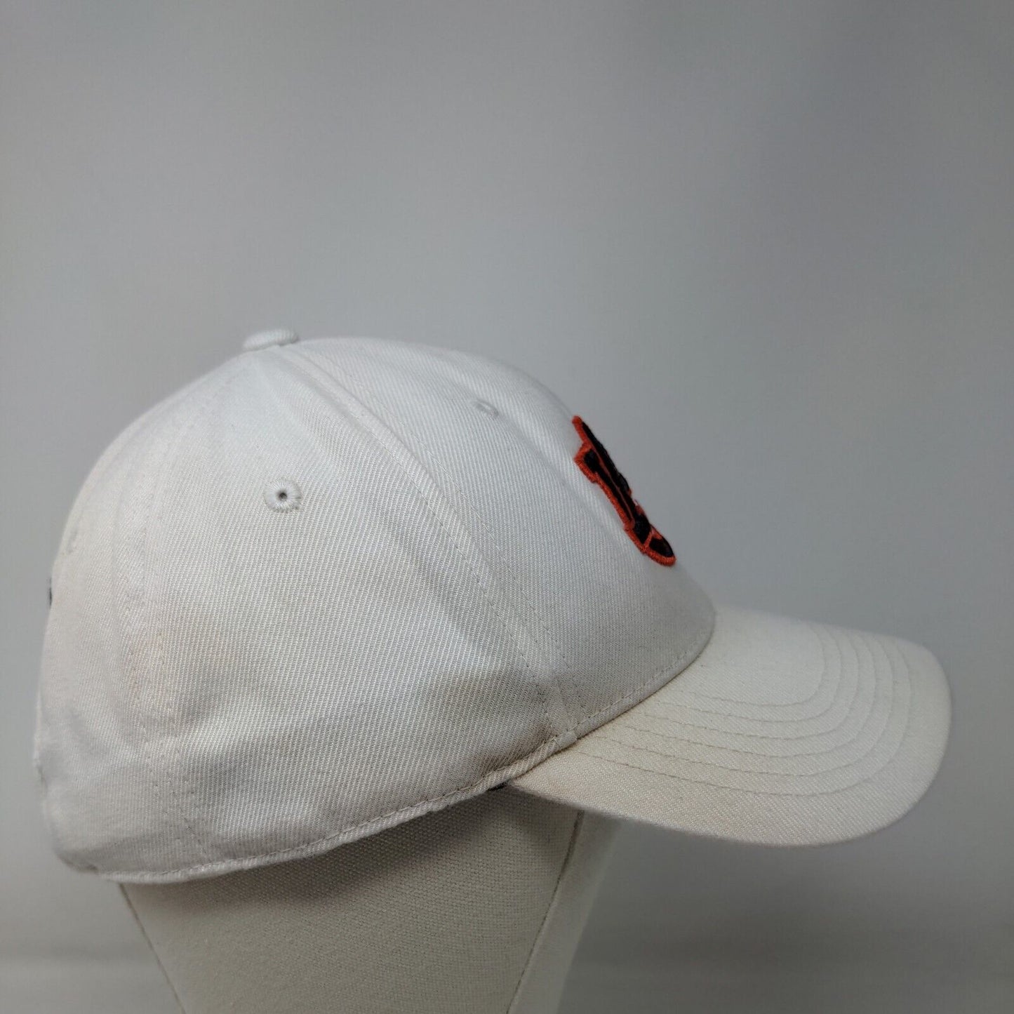 Under Armour Men's Slideback Hat White OSFA Embroidered Auburn University Logo