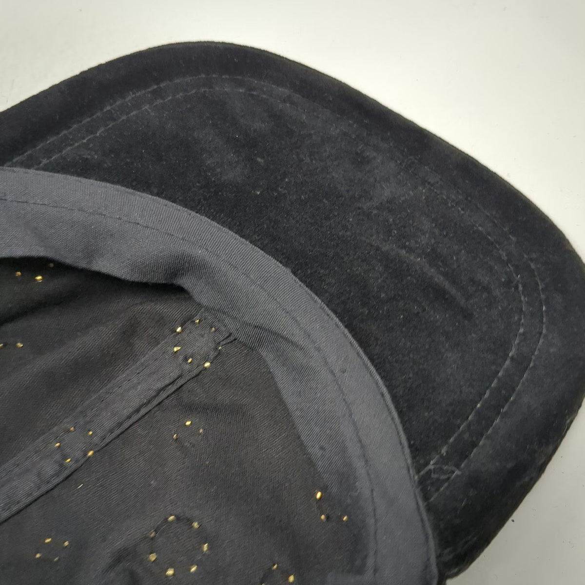 Yehasso Baseball Cap Black One Size Velvet Gold Studded Rhinestone Gem Hat