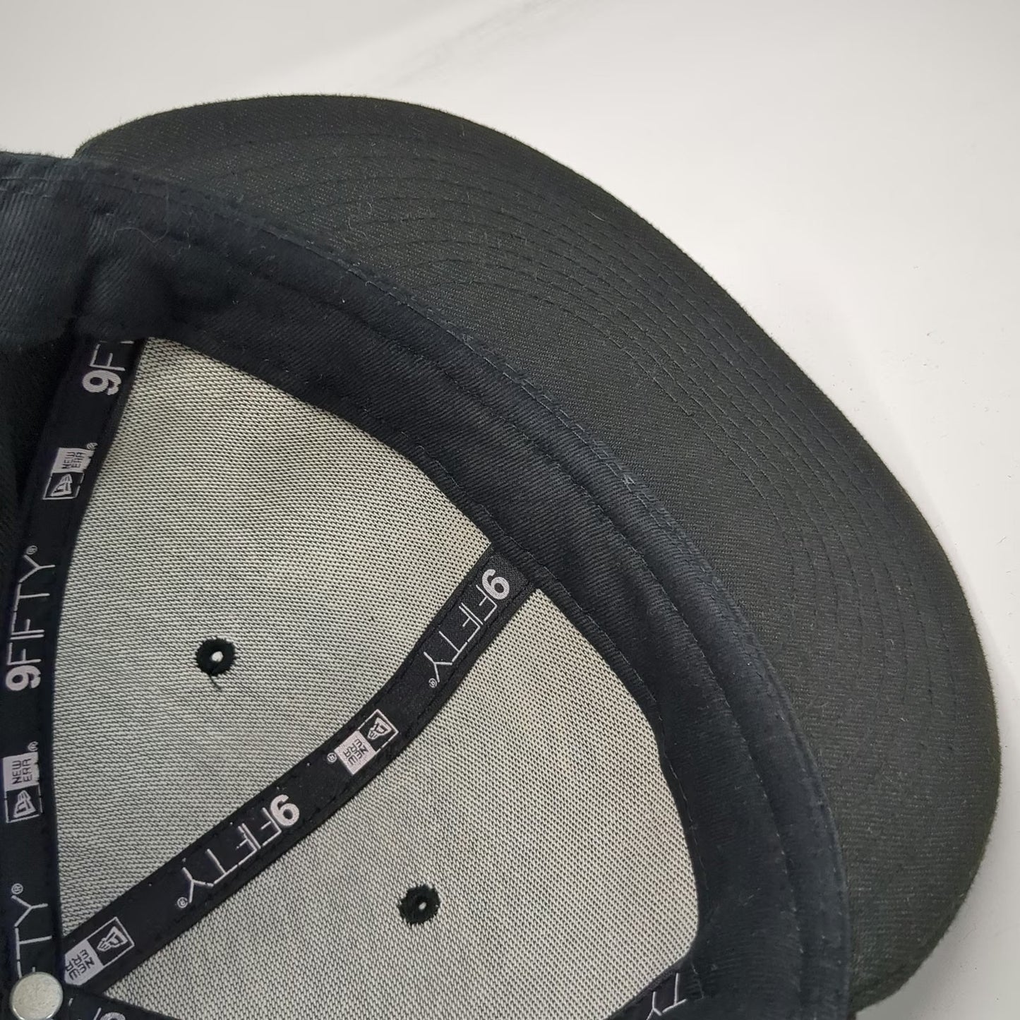 New Era Snapback Hat Black One Size Paper Plane 9FIFTY Flat Brim Stars Stripes