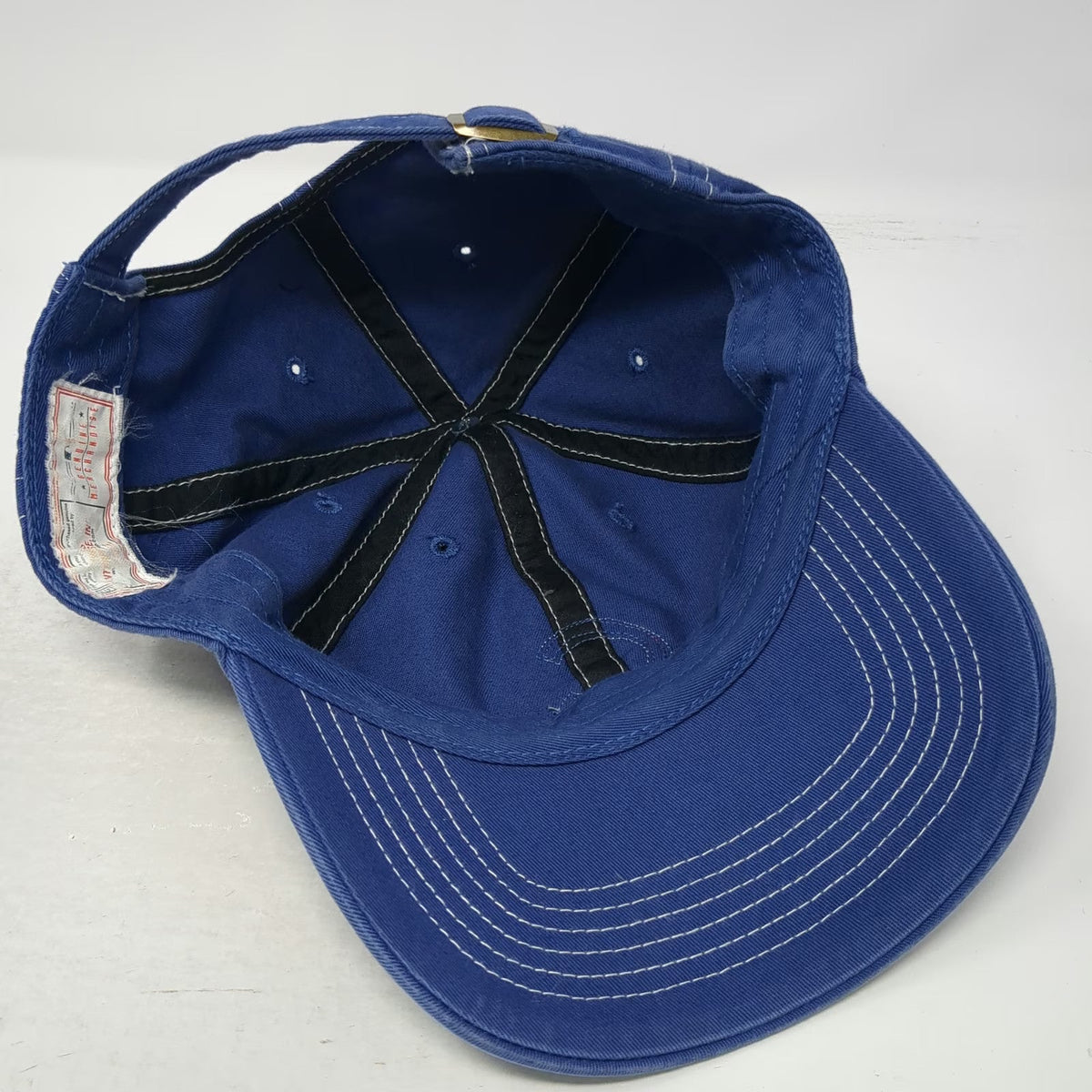 Twins Enterprise Chicago Cubs MLB Baseball Cap Blue One Size Strapback Stitch