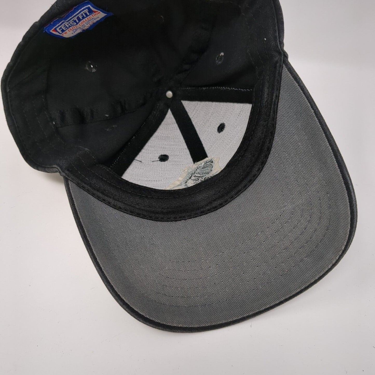Shark 36 Chum Fitted Hat Black L/XL Embroidered Ferst Fit Solid 6 Panel