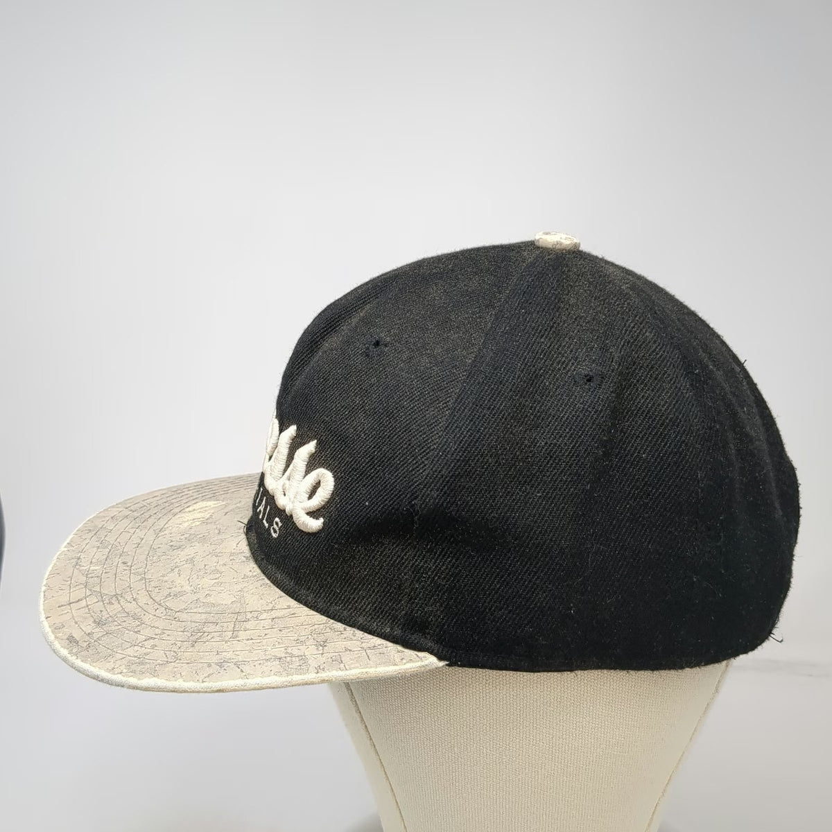 Crown Snapback Hat Black One Size Finesse Materials Green Under Brim Textured