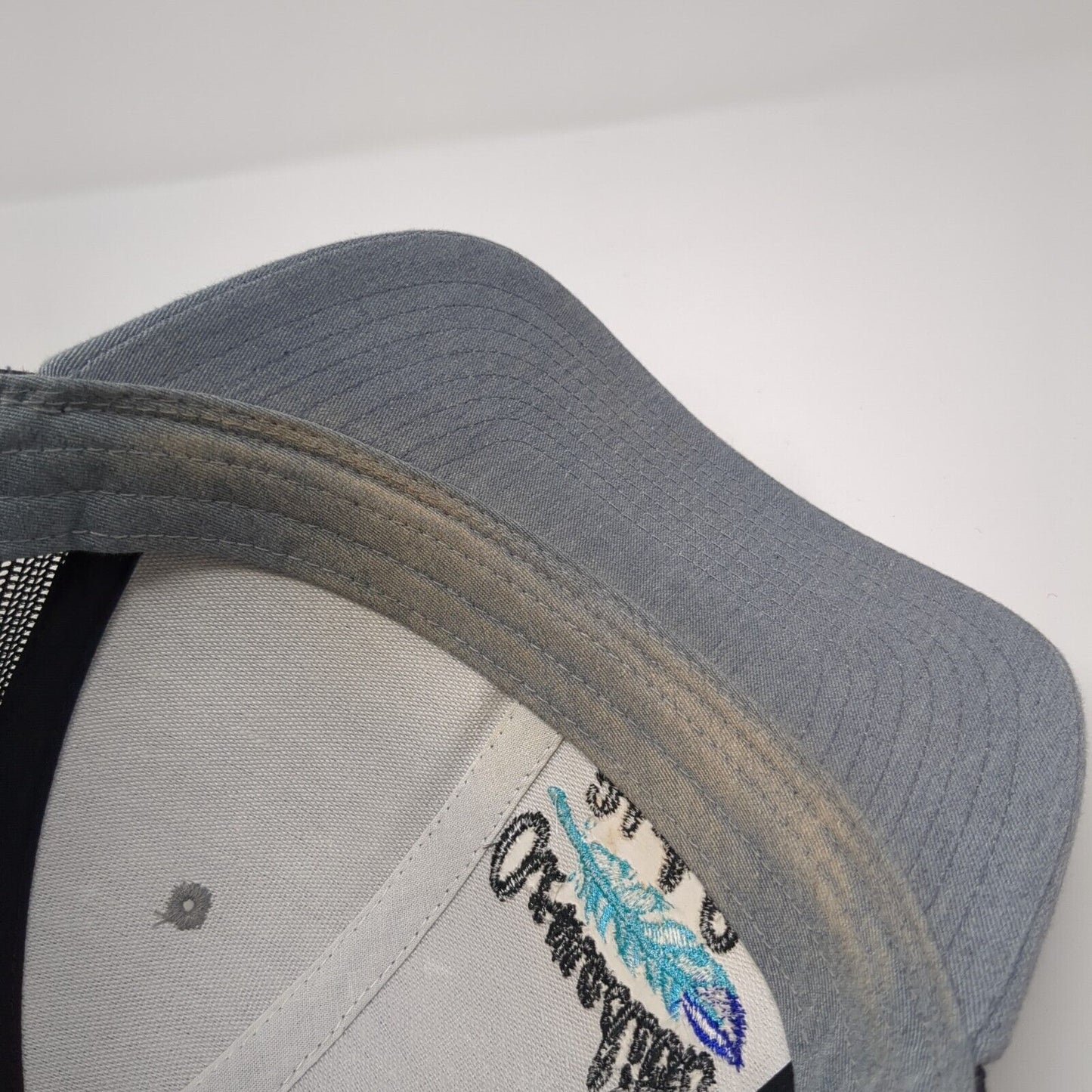 Armadillo Hat Co. Snapback Mesh Back Trucker Hat Gray One Size Richardson