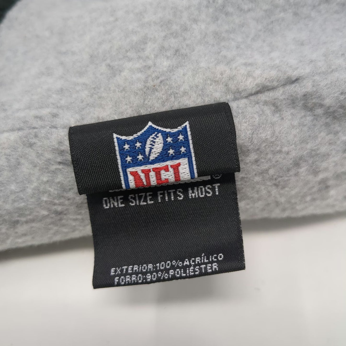 New Era Green Bay Packers NFL Black Beanie One Size Fleece Lined Camo Patch Flag