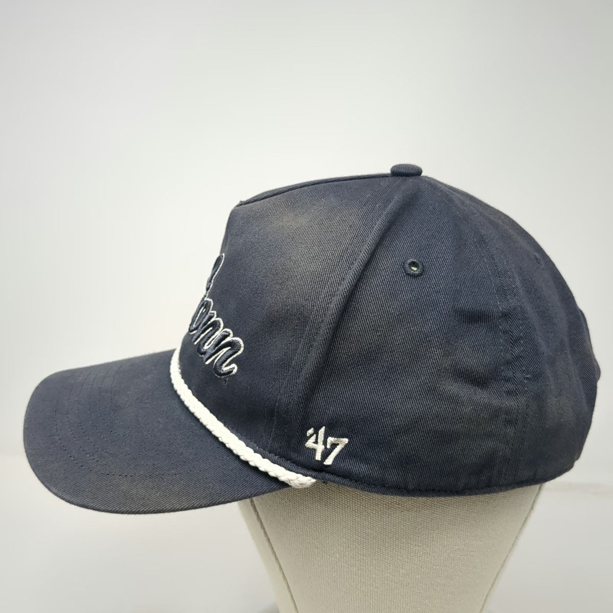 '47 Connecticut UConn Huskies NCAA 5 Panel Gray One Size Rope Snapback Hat Logo