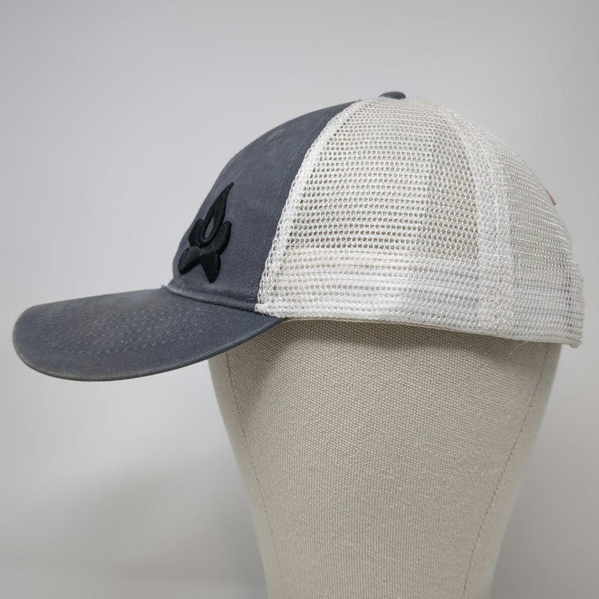 Camp Chef Trucker Hat Gray White One Size Snapback Mesh Flame Logo Outdoor BBQ
