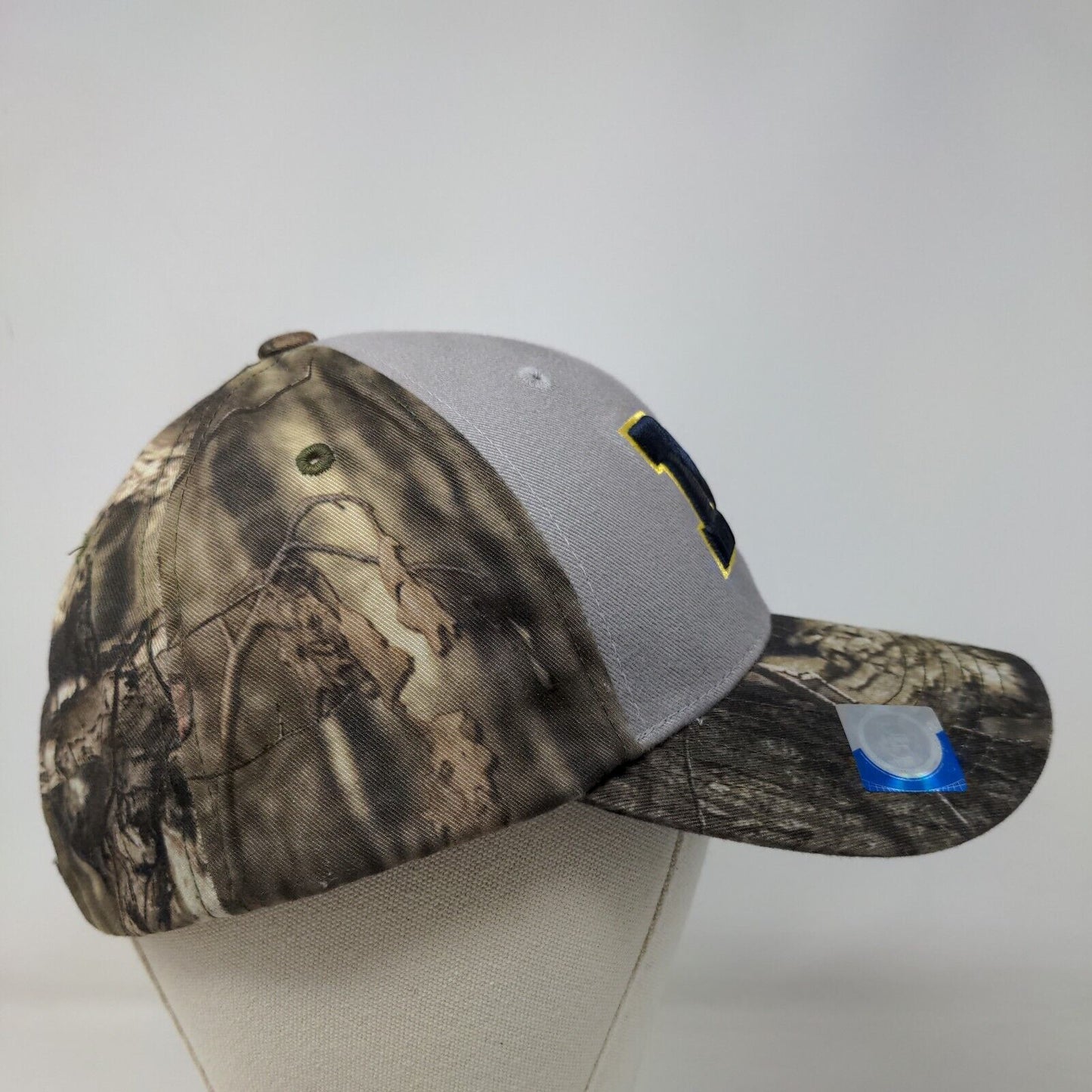 Captivtaging Headgear Men's Camo Strapback Hat OSFA Michigan Wolverines Logo