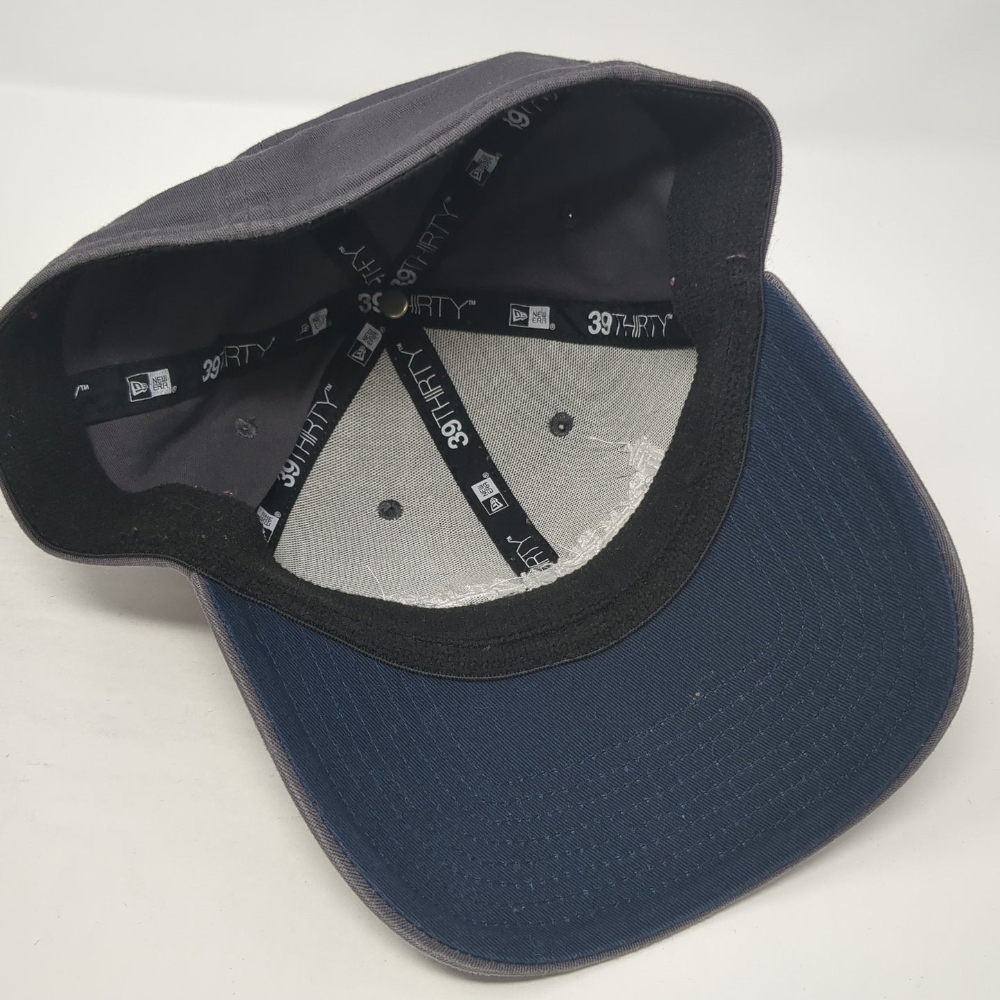Palm Beach Atlantic University Fitted Baseball CapGray Medium 39Thirty New Era