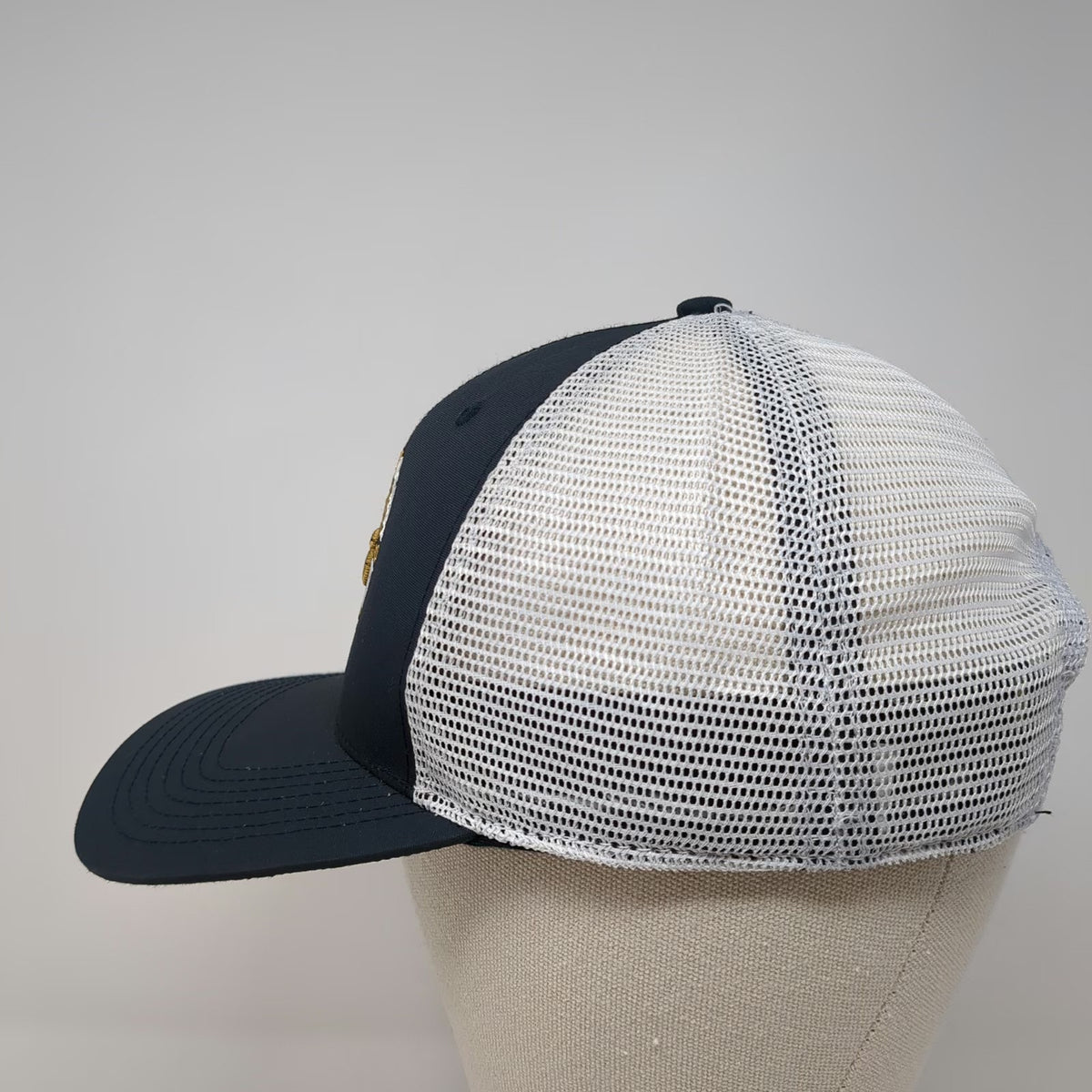 Fan Favorite Trucker Hat Blue One Size Kentucky Derby 146 Mesh Back Snapback
