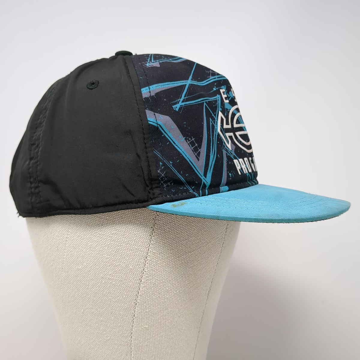 ESX 360 5 Panel Black Blue One Size Pro Gamer Esports Glitch Print Snapback Hat