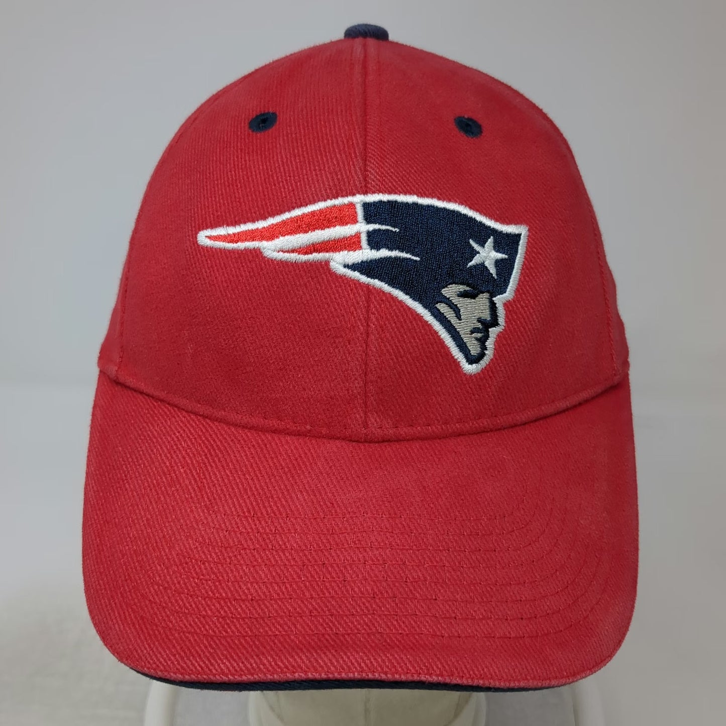 New England Patriots NFL Red One Size Hat Strapback Embroidered Logo Curved Brim