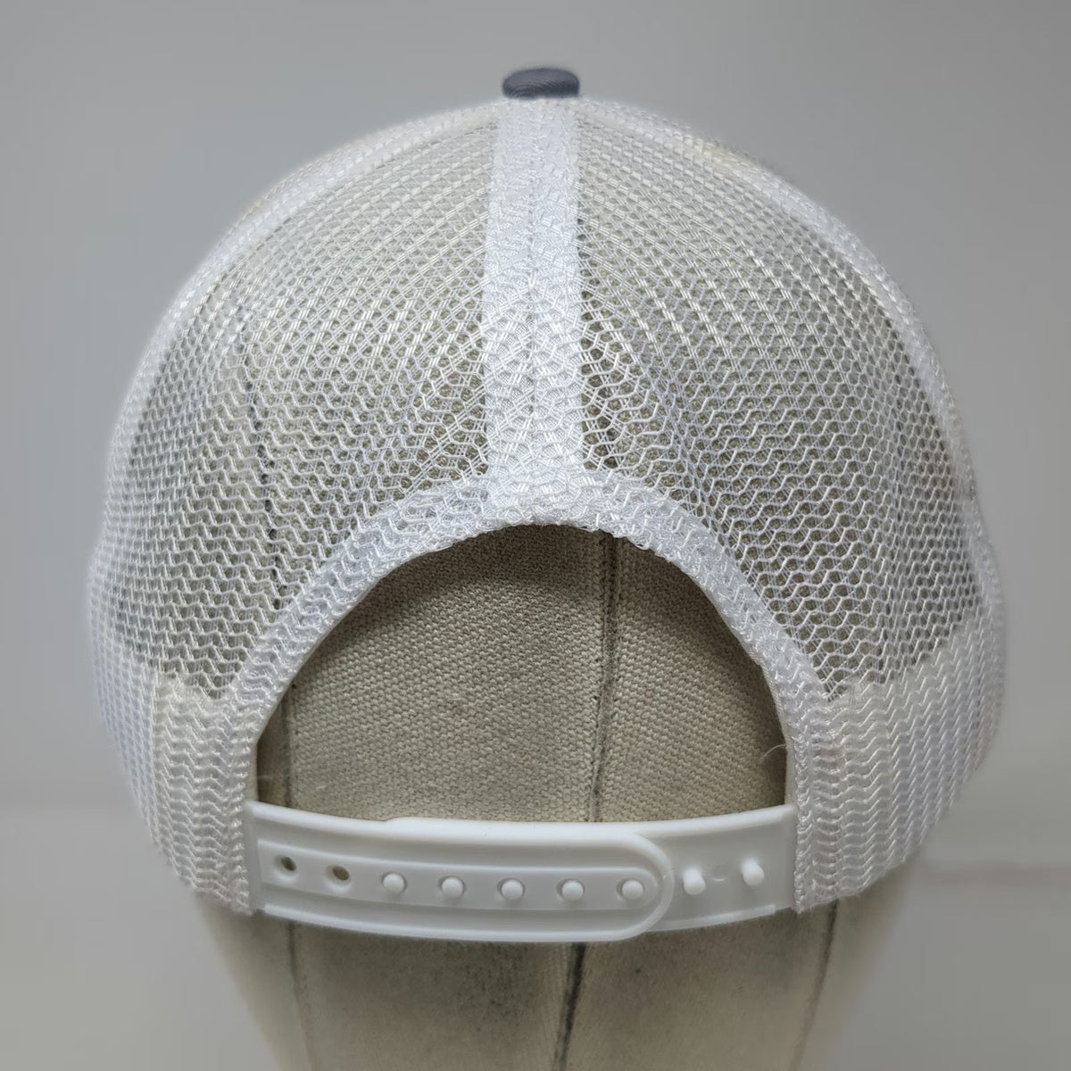 The Icebox Trucker Hat Gray White One Size Buffalo Wild Wings Weck bw-3 Patch