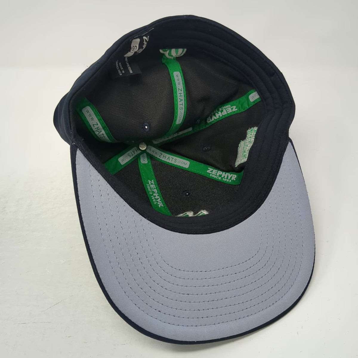Notre Dame Fighting Irish NCAA Zephyr Blue M Cap Shamrock Indiana State Map Hat