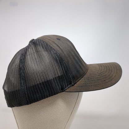 Vivid Roots Snapback Mesh Back Trucker Hat Black OSFA Classics Yupoong