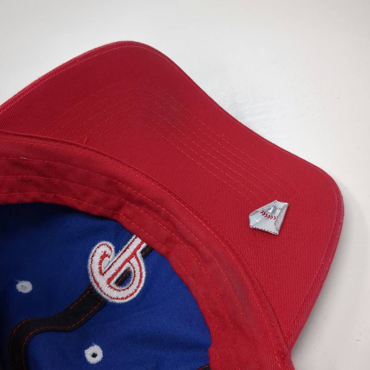 Fan Favorite MLB Philadelphia Phillies Baseball Cap Red Blue One Size Strap Hat