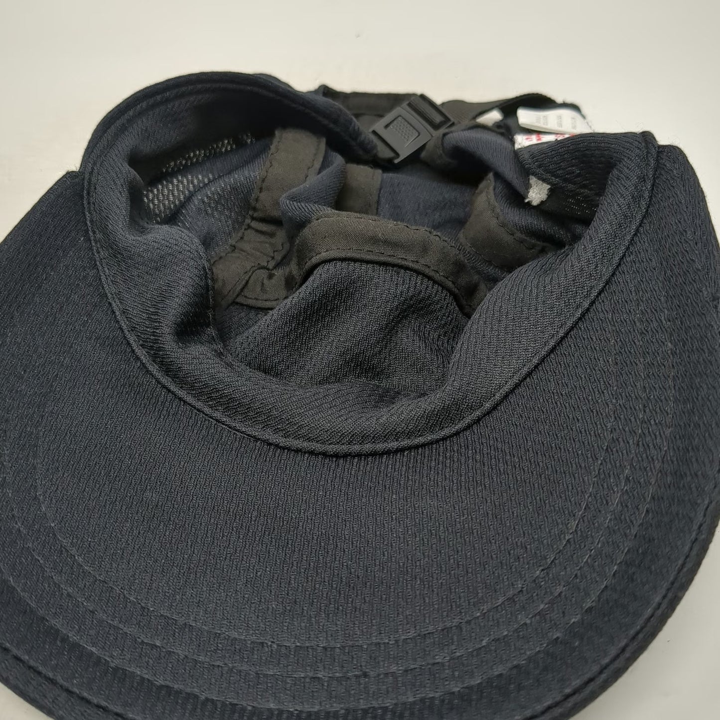 Headsweats 5 Panel Black Hat One Size Polyester Runner Logo Athletic Performance