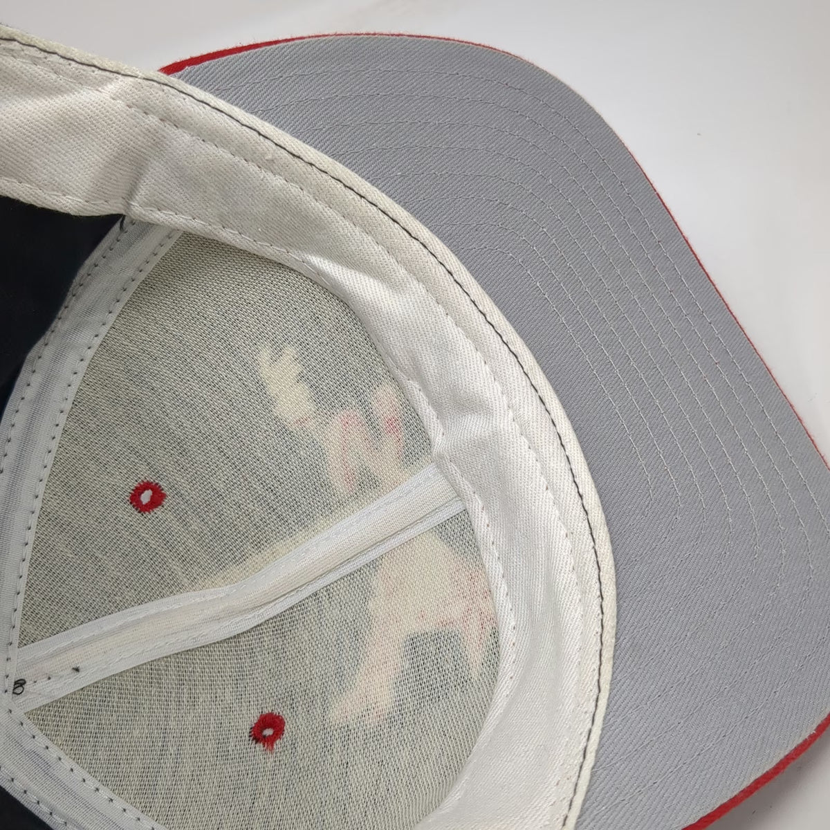 New Era Snapback Hat Black Red M/L Mt Sentinel Star Made in USA Two Tone