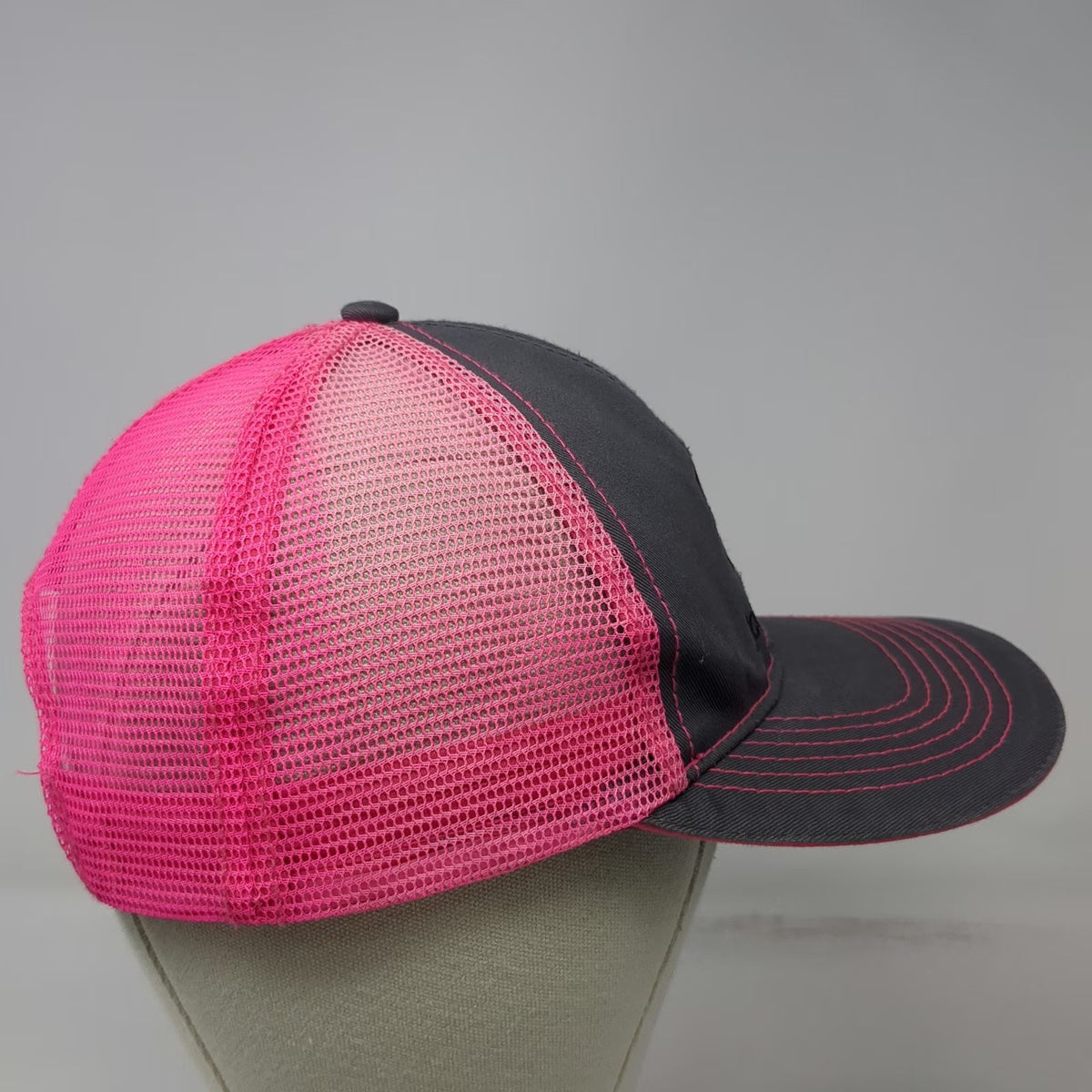 John Deere Trucker Hat Gray Pink One Size Mesh Back Snapback Graphic Embroidered