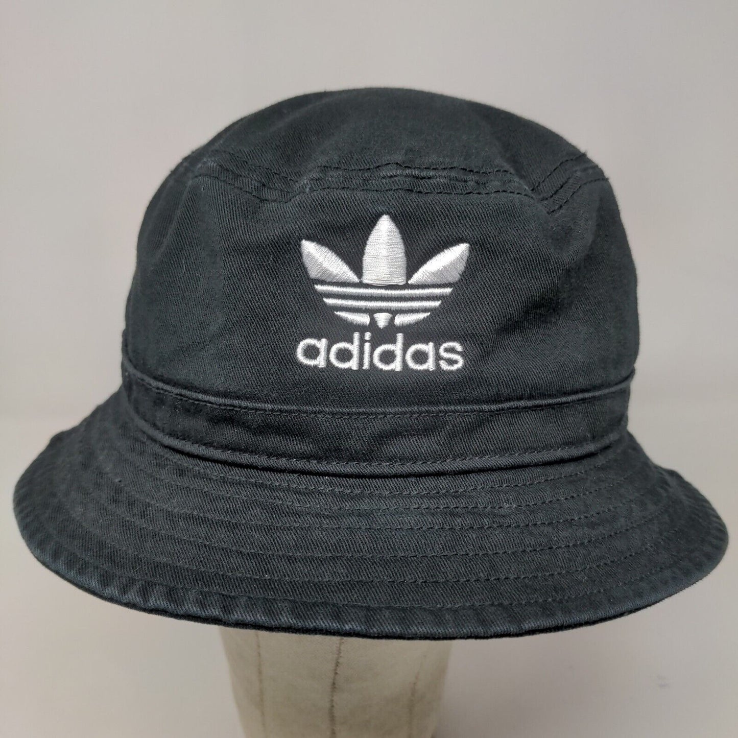 Adidas Men's Bucket Hat Black Size OSFA Embroidered Trefoil Logo 100% Cotton