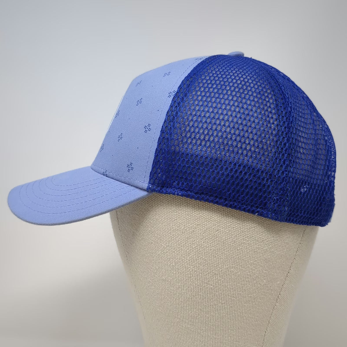 Under Armour Trucker Hat Blue One Size Field Tested Patch Mesh Back Snapback