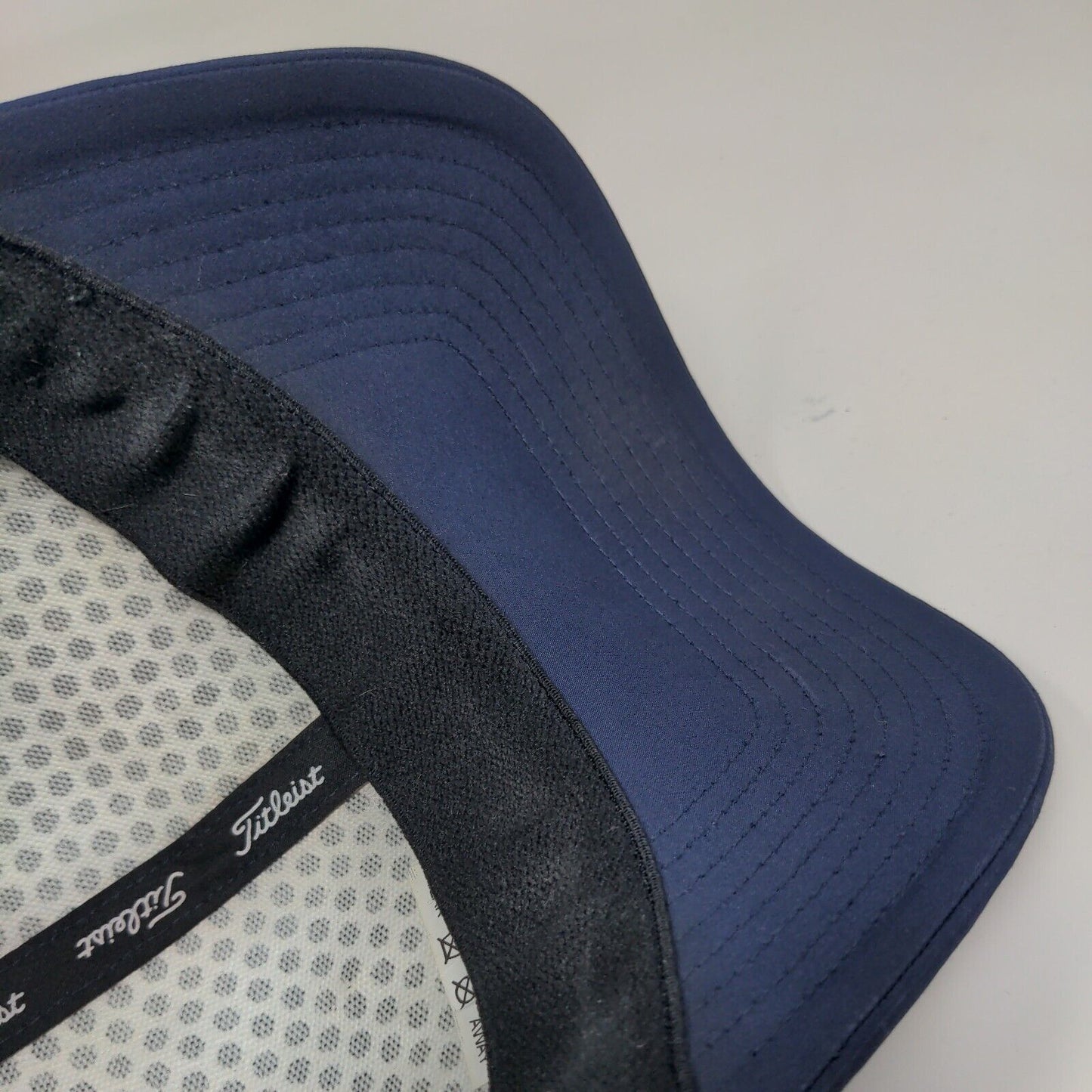 Titleist FJ Pro V1 Fitted Hat Blue Medium/Large Embroidered 6 Panel