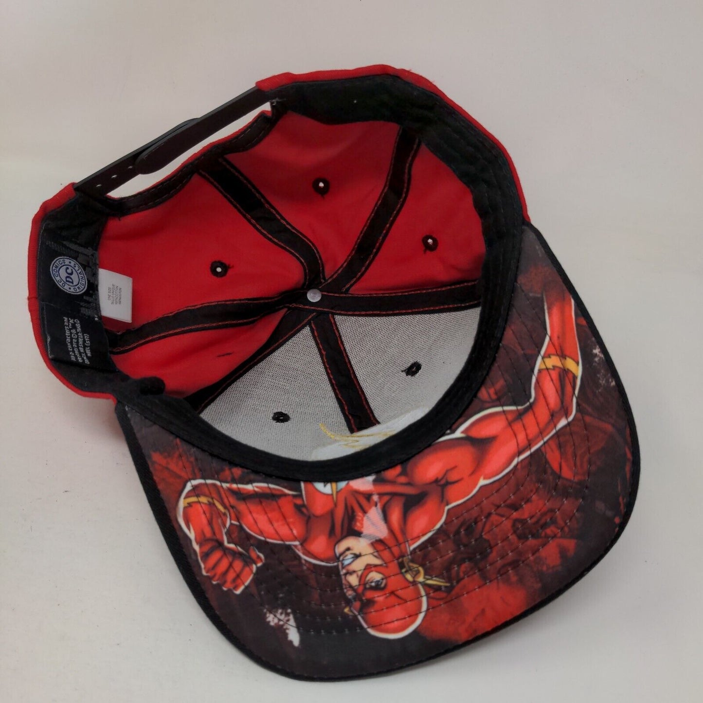 The Flash Snapback Hat Red One Size Embroidered DC Comics Colorblock