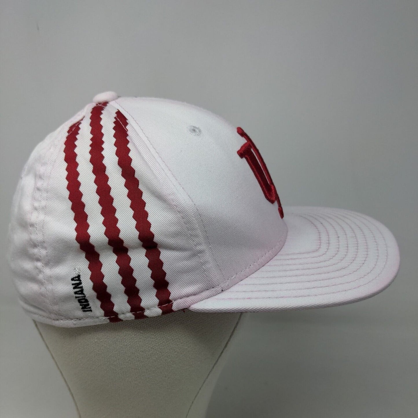 Adidas Men's Fitted Hat White Size S/M Embroidered IU Indiana Hoosiers Logo