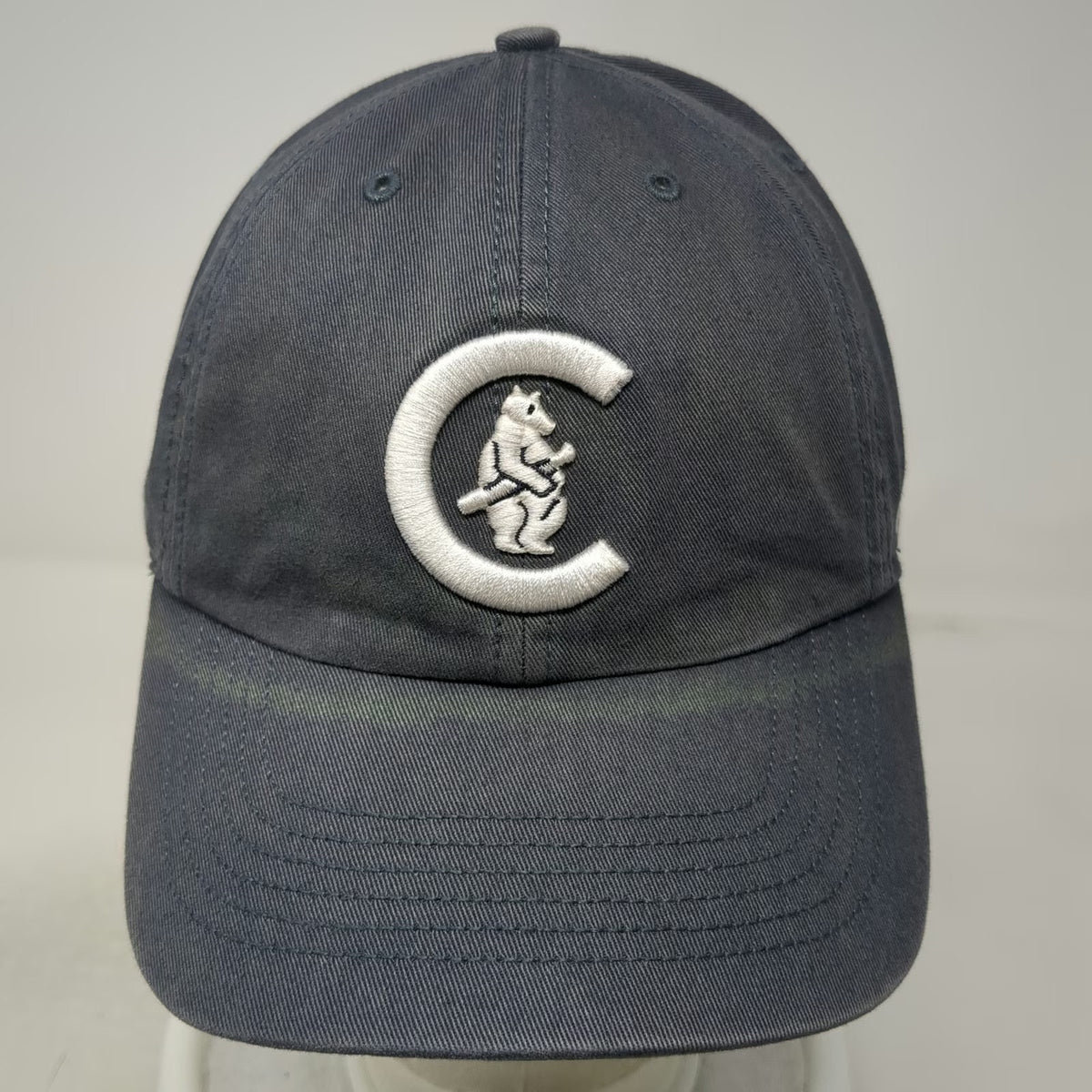 Chicago Cubs MLB 47 Baseball Cap Gray White Size M Cooperstown Green Underbrim