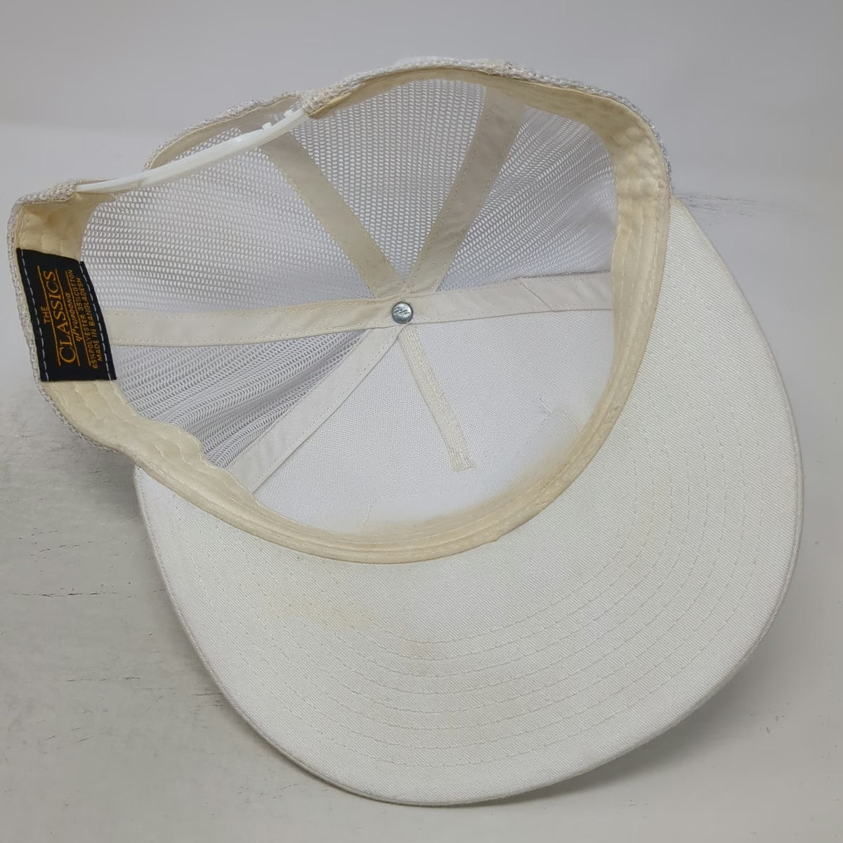 Yupoong Trucker Hat White One Size Lazy J Ranch Wear Texas Flag Patch Snapback