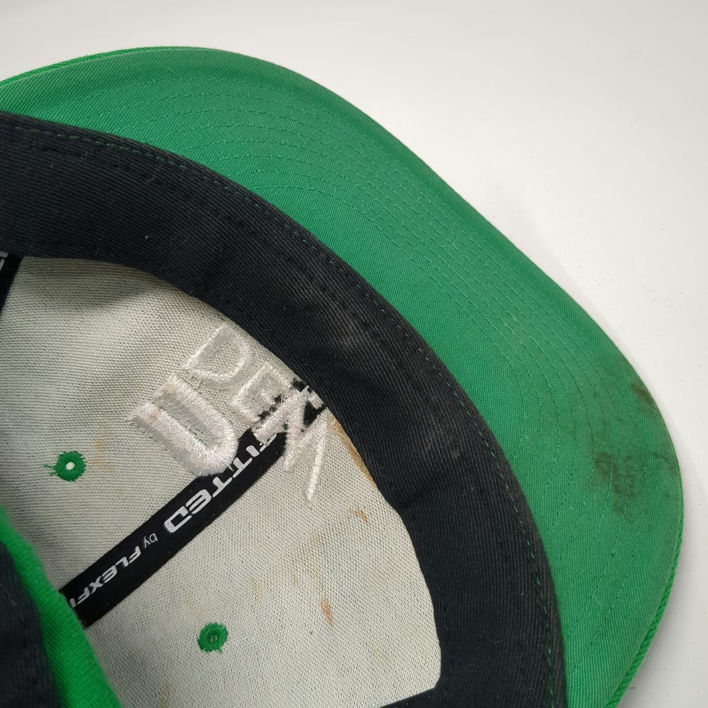 Flexfit Dew Tour Green 7 5/8 Baseball Cap Hat Autographed Signed Fitted Logo