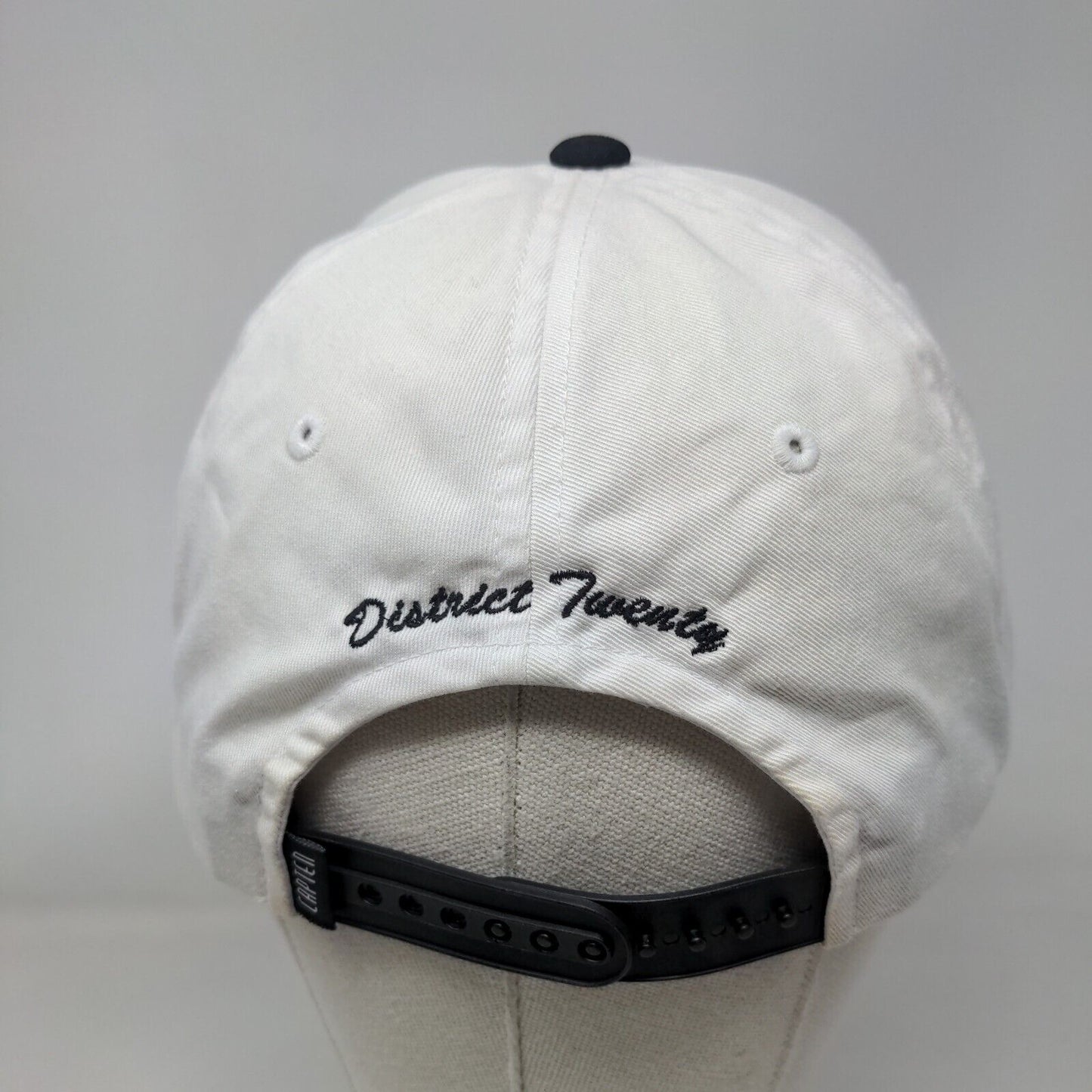 N8°6 Brooklyn Twenty Snapback Hat White 57 cm Adjustable Capio The Unique Leader