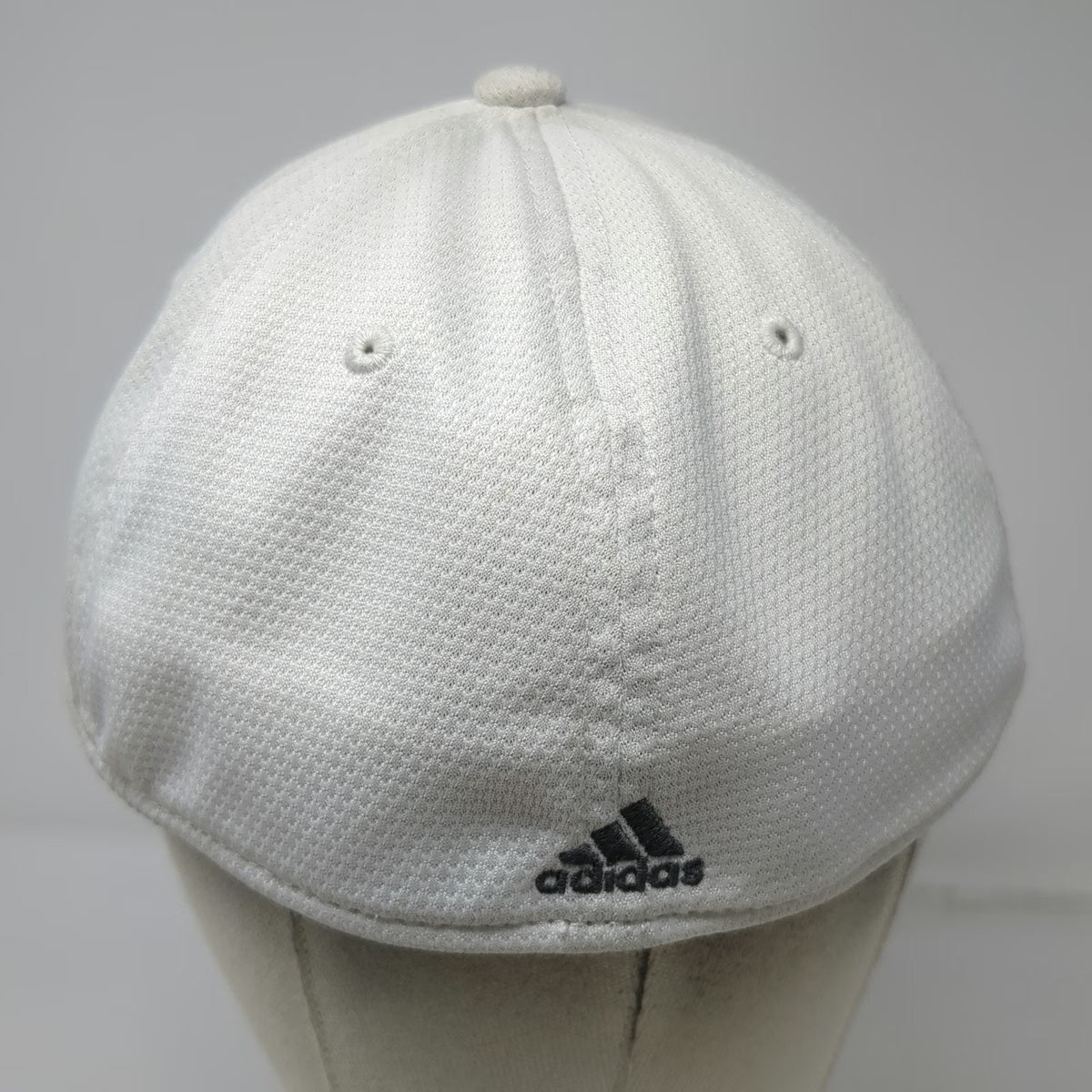 Adidas Baseball Cap White XL Stretch Fit Embroidered Mountain Logo Sport Hat