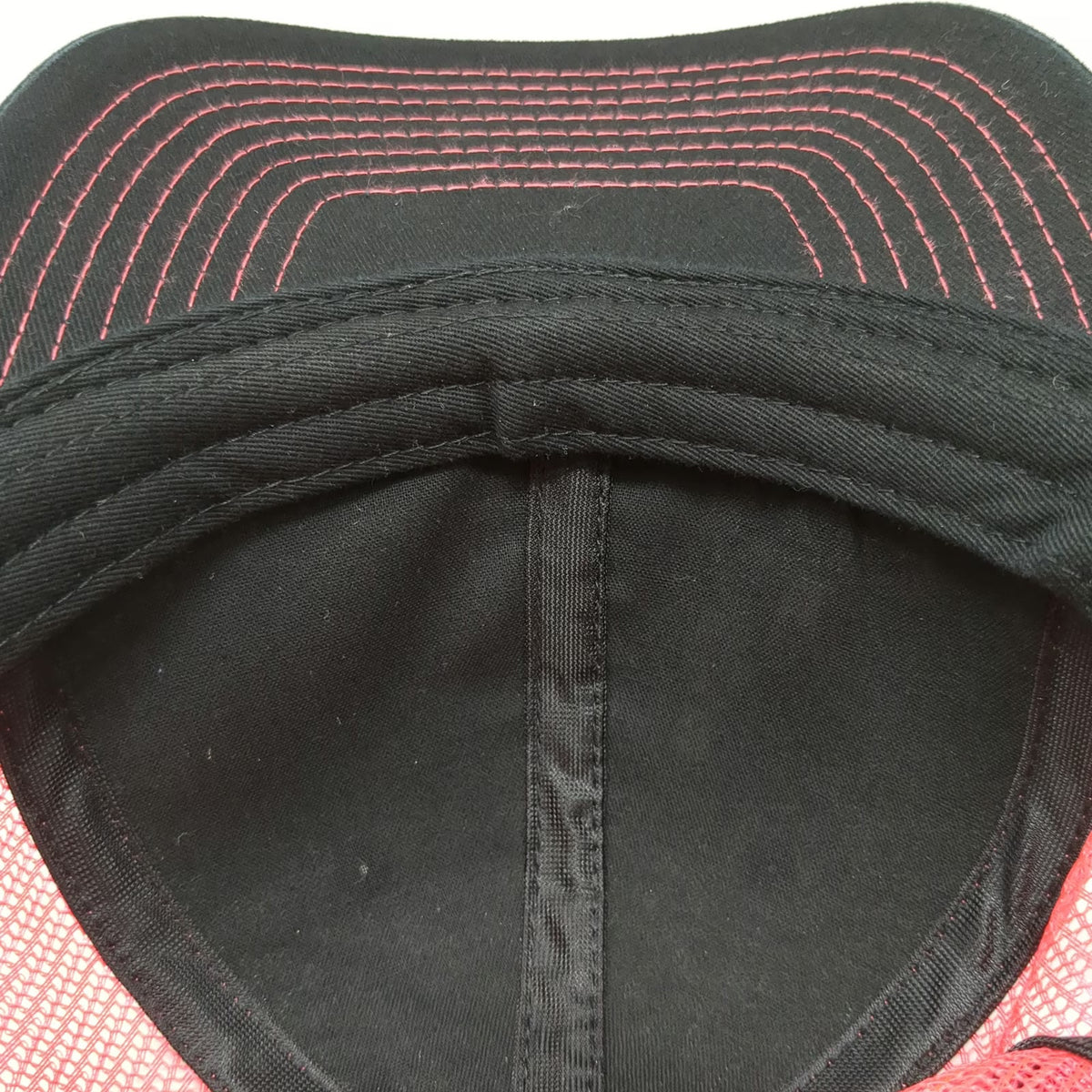 Buck's Bags Trucker Hat Black Red Idaho Farm Bureau Insurance One Size Snapback