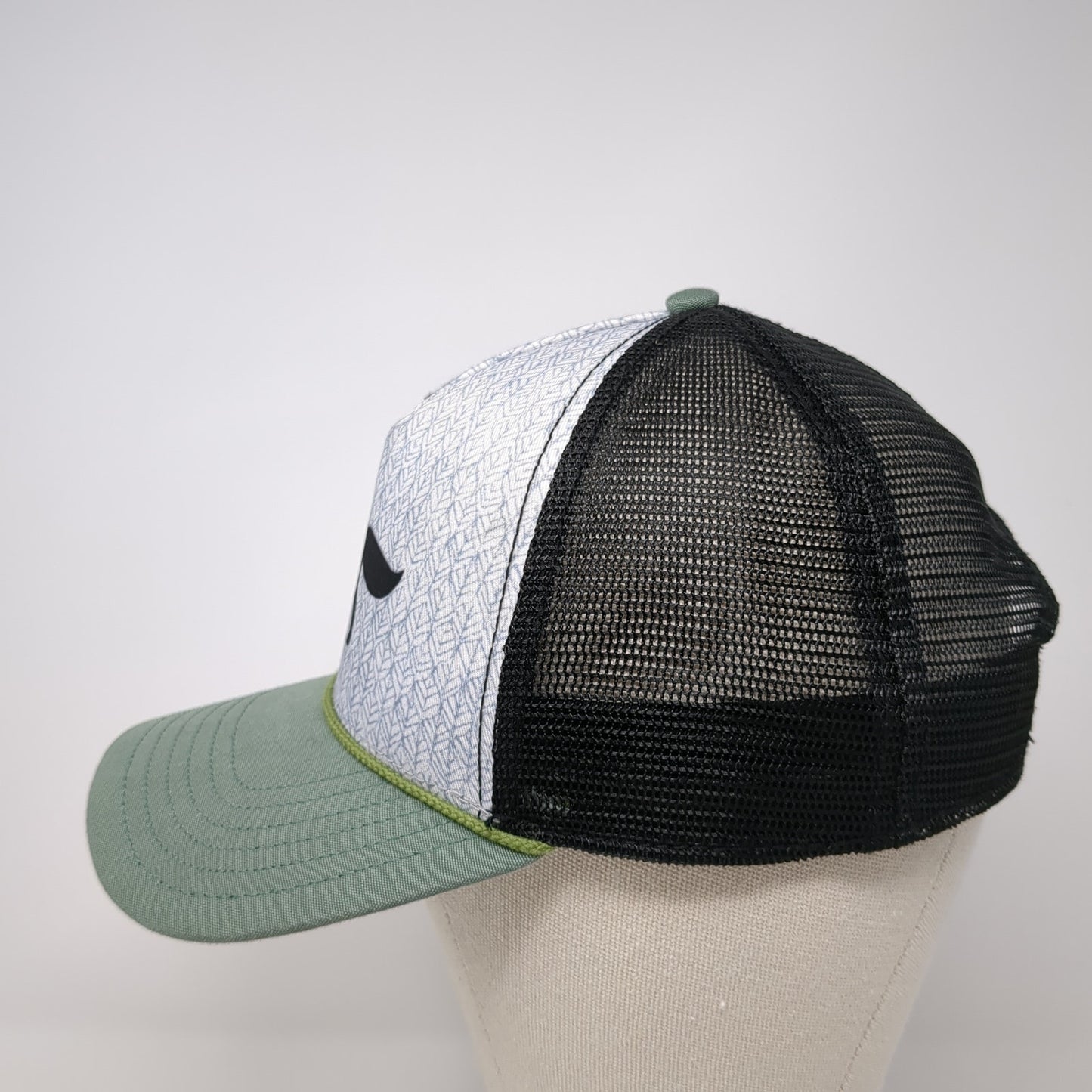 Sly Fox Snapback Mesh Back Rope Trucker Hat Multi One Size Colorblock