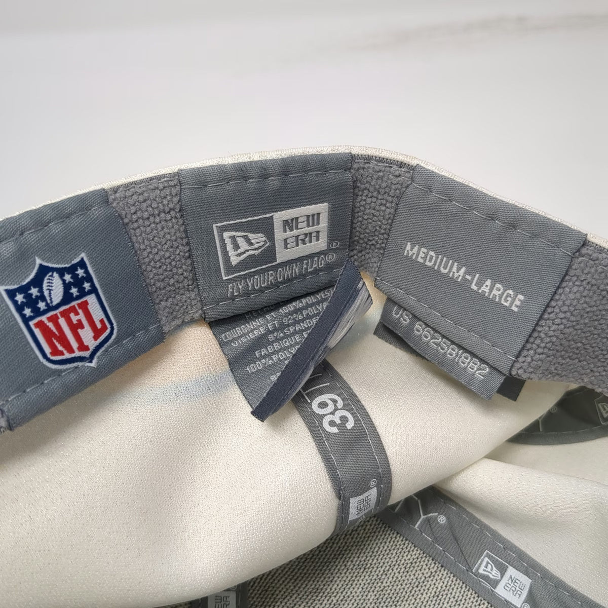 New Era Los Angeles Chargers NFL Hat Blue L 39THIRTY Stretch Fit Mesh Brim Cap