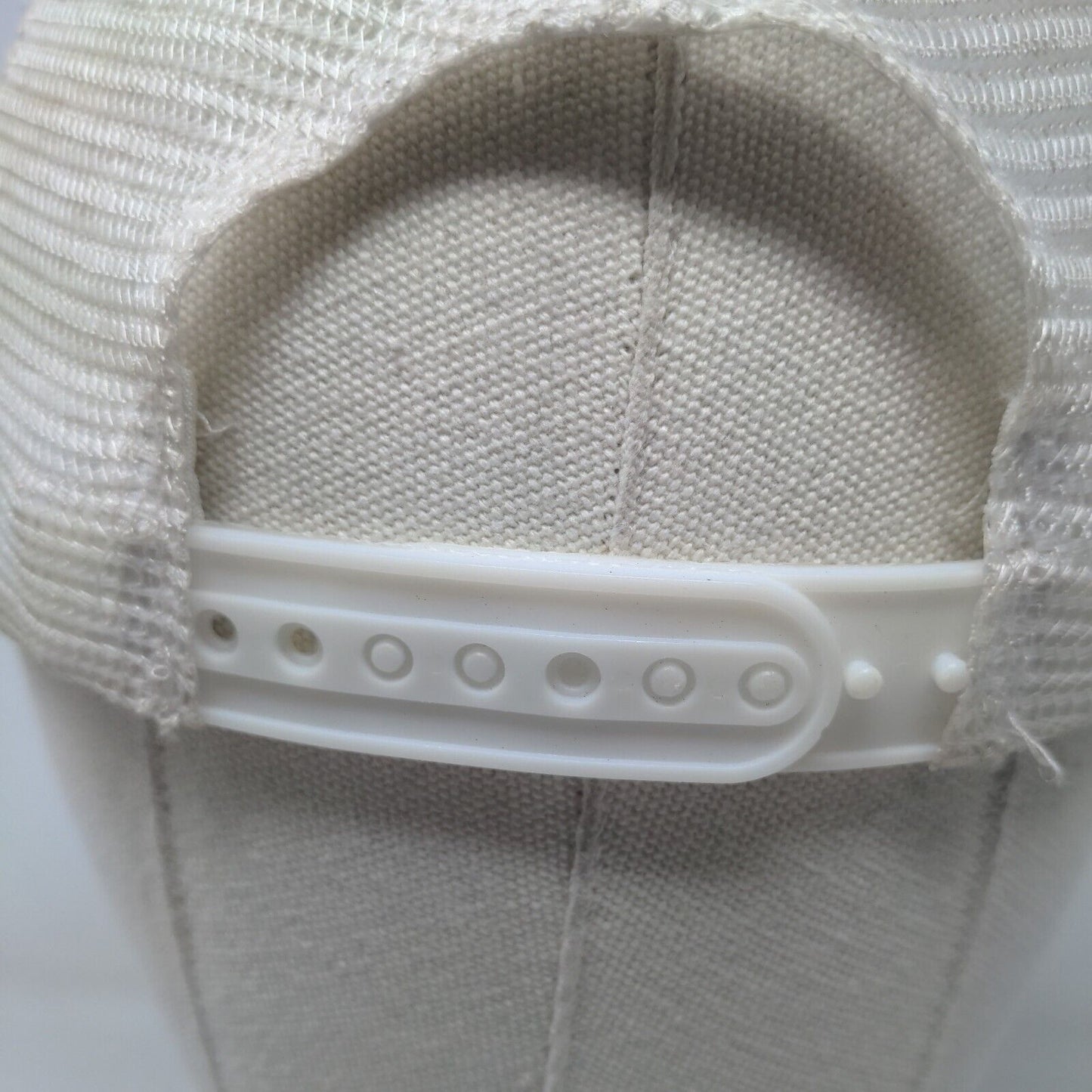 TW Snapback Mesh Back Trucker Hat Camo OSFA Embroidered TW Logo
