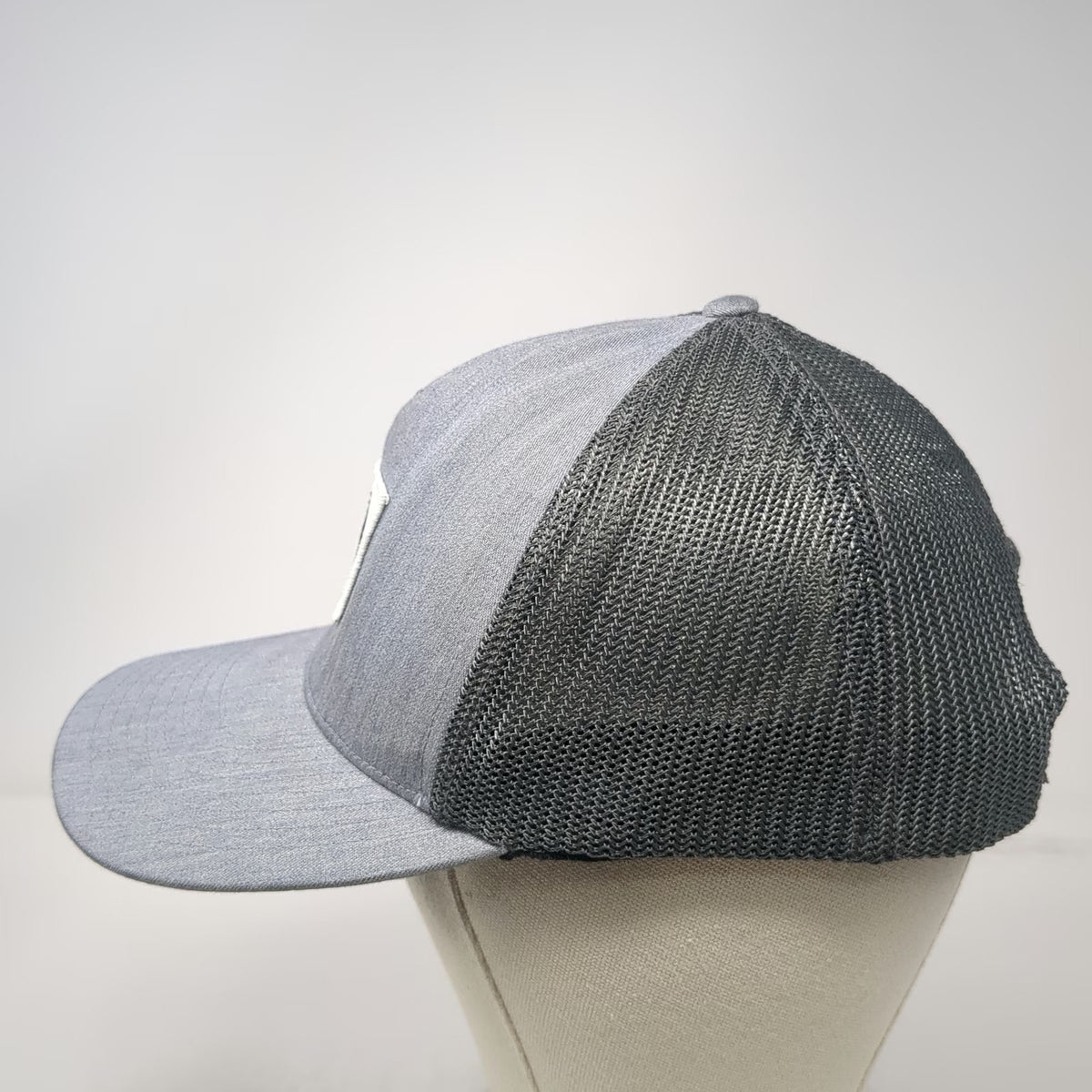 The North Face Trucker Hat Gray One Size Mesh Back Snapback Logo Patch